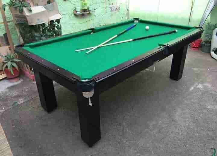 Mesa de pool con palos y bolas 220x125 - miniatura 1