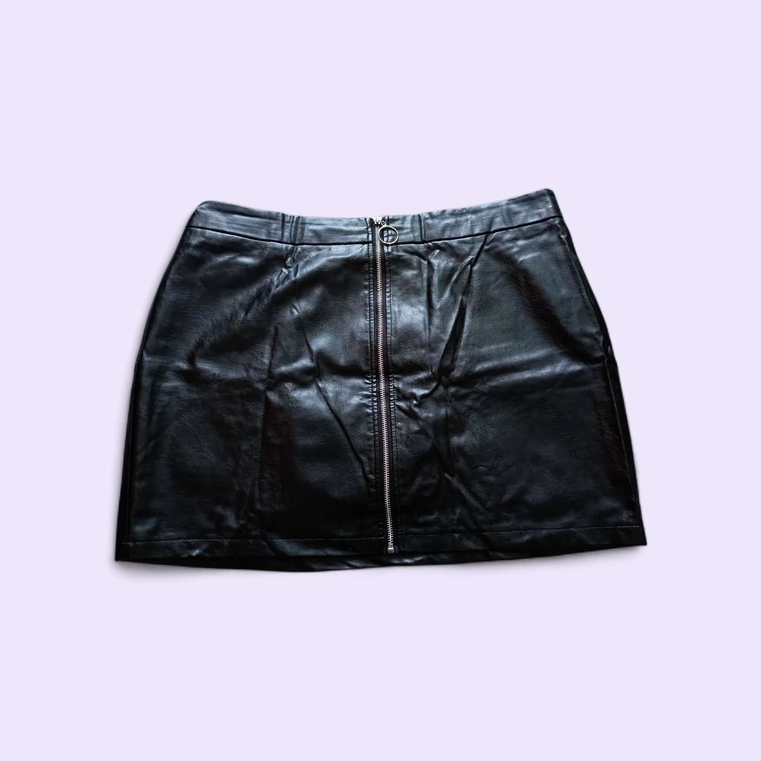 Falda negra Ecocuero con cierre - miniatura 1