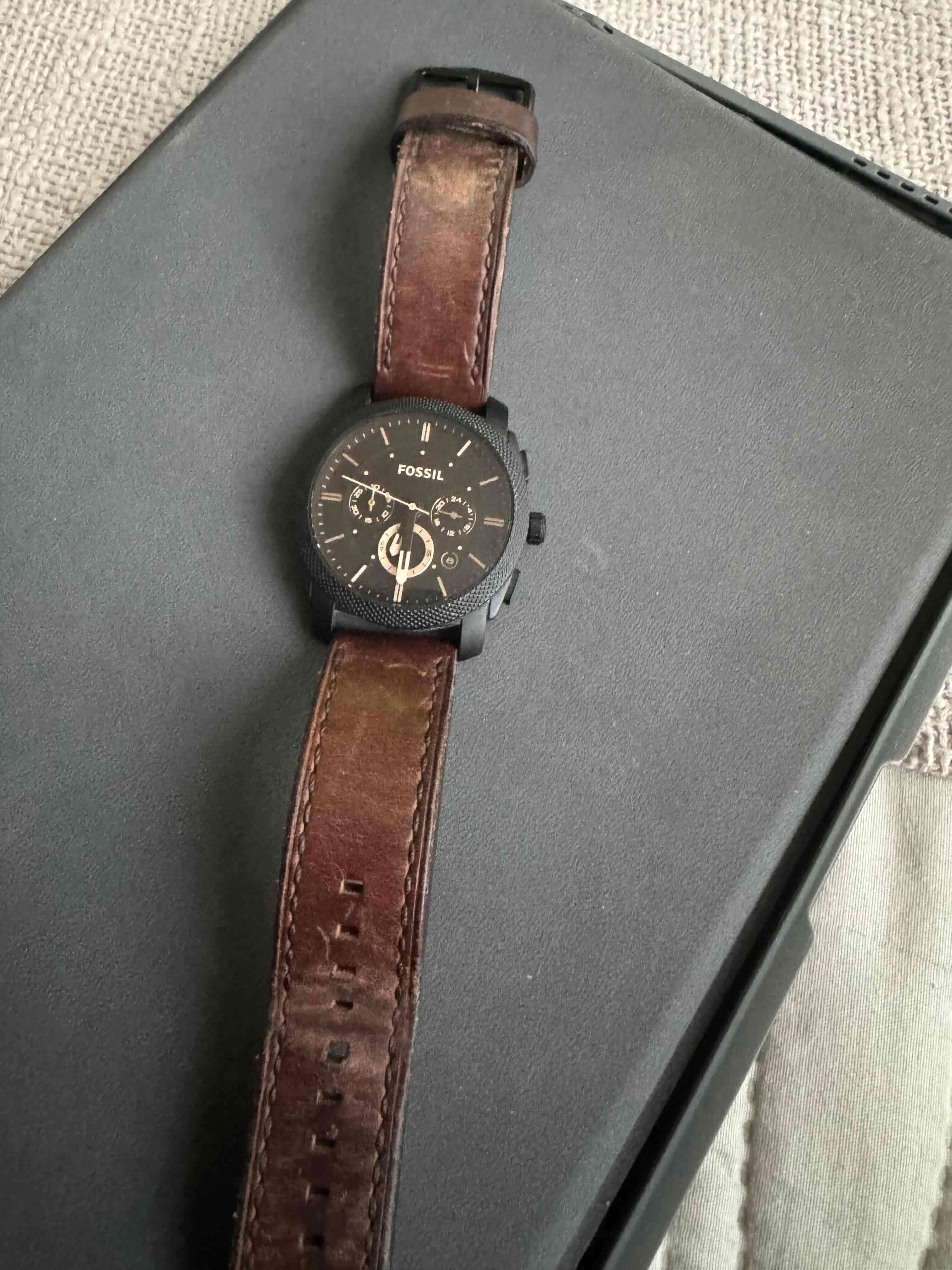 Reloj Fossil color negro y marrón - 2