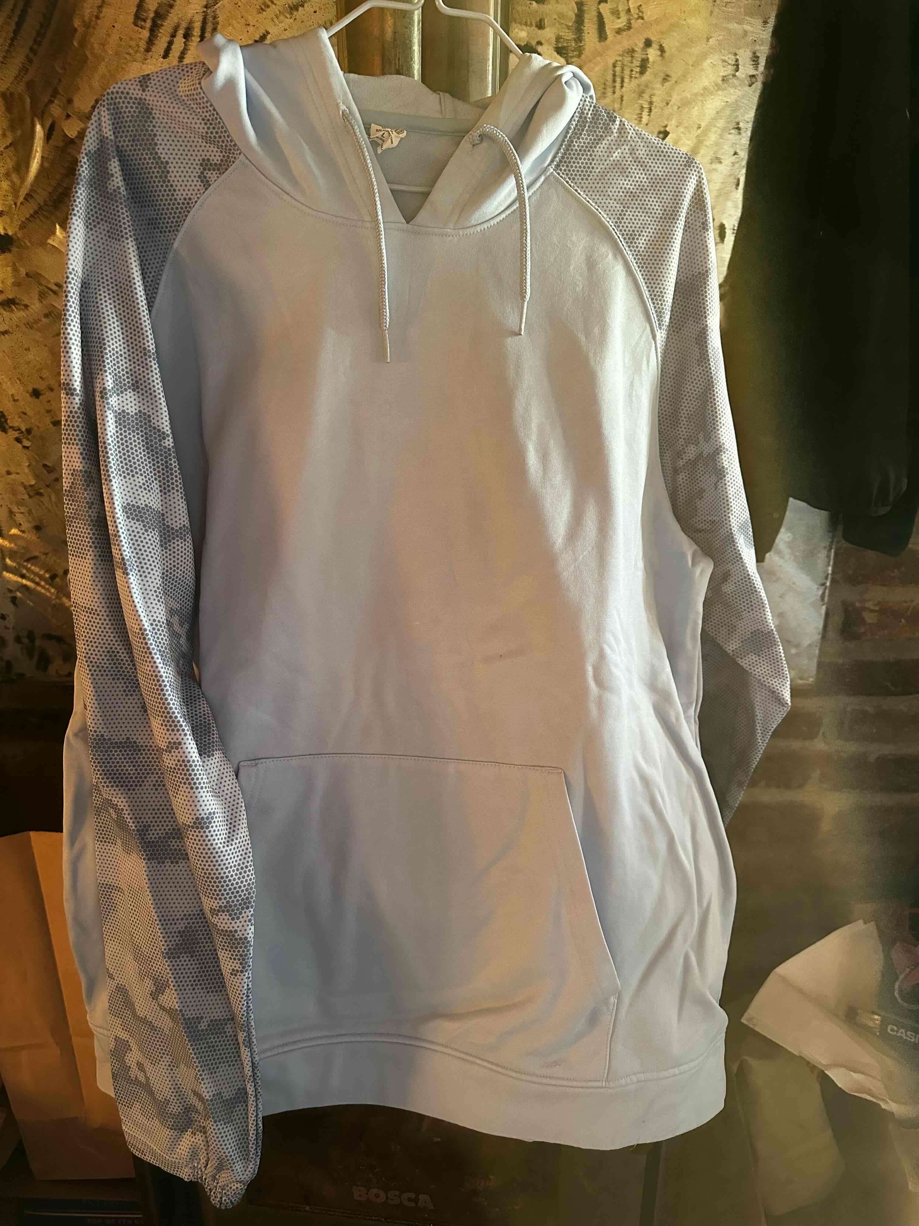 Polerón con capucha celeste - miniatura 1