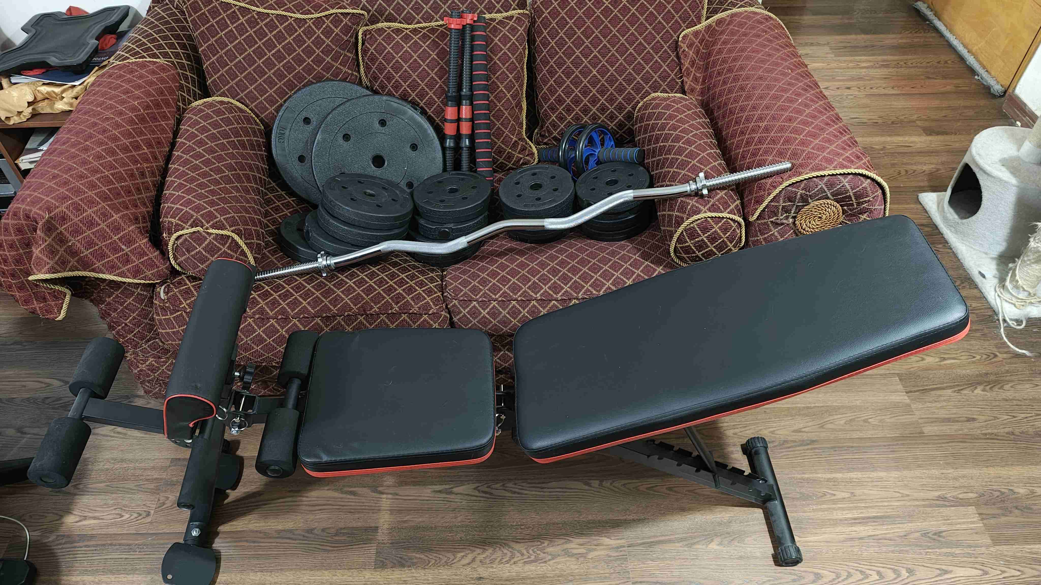 Banco inclinable + Mancuernas + Barra Z + Discos - miniatura 1