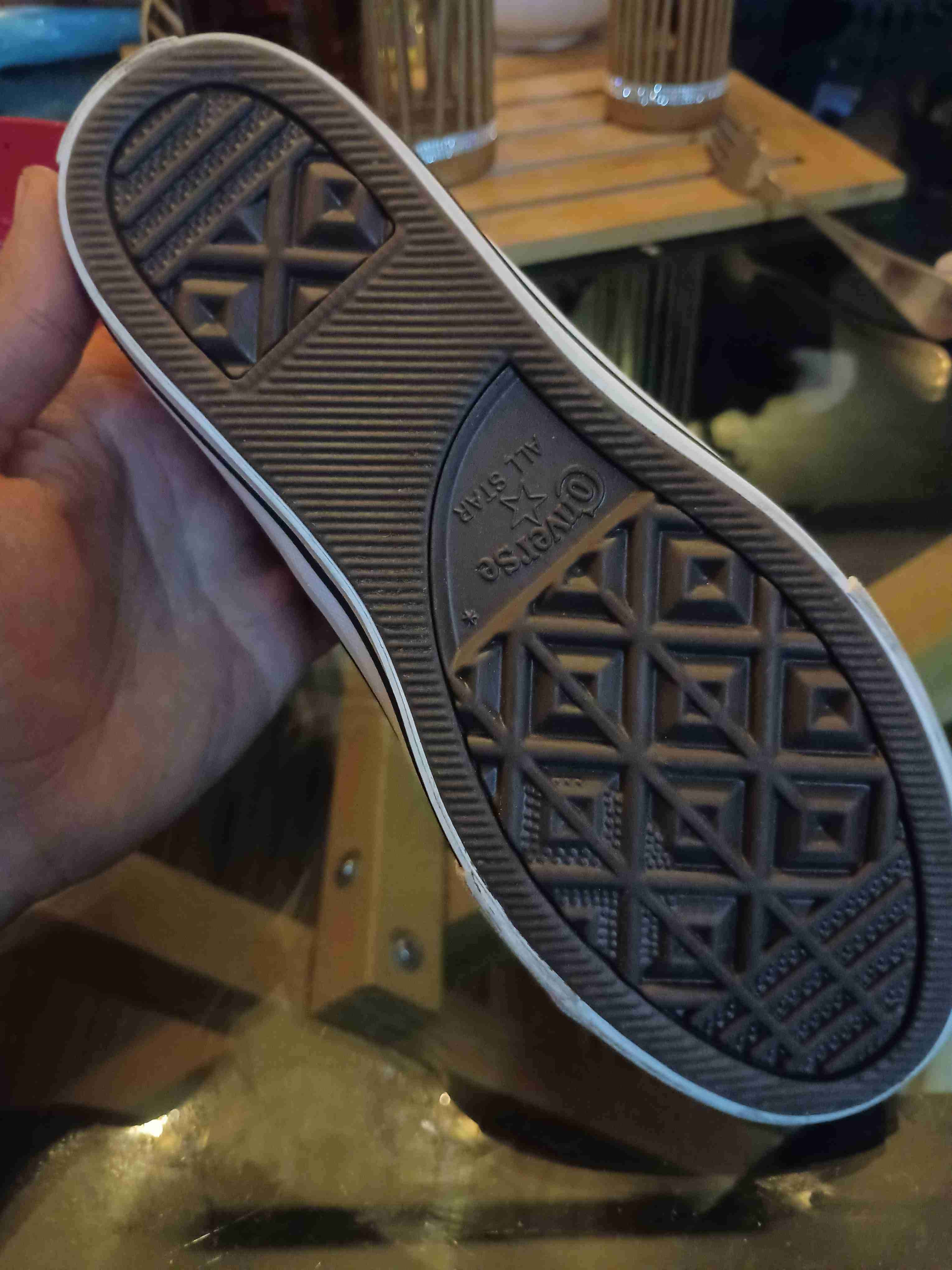 Zapatillas rosadas converse - miniatura 2