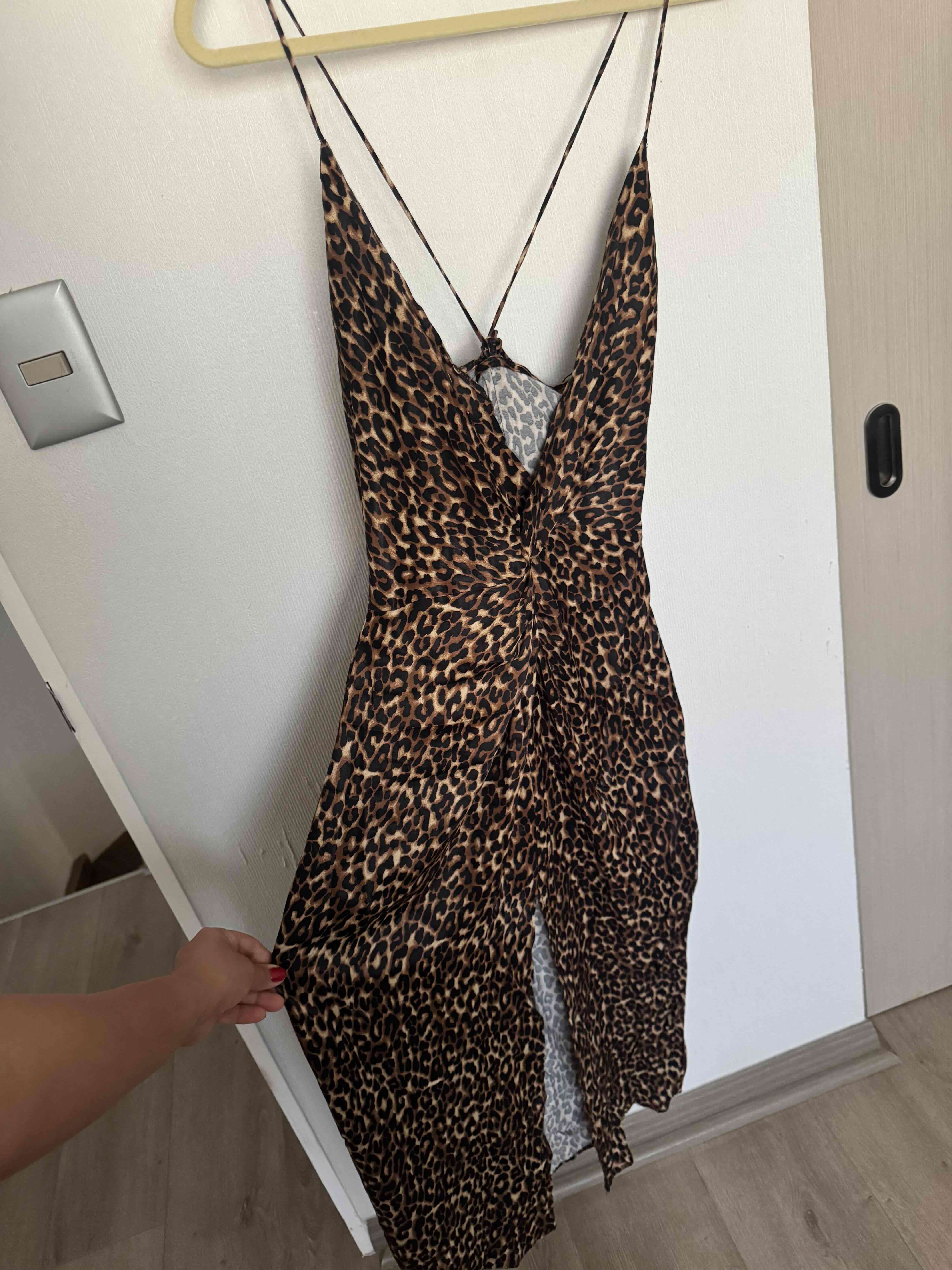 Vestido animal print sin mangas - miniatura 1