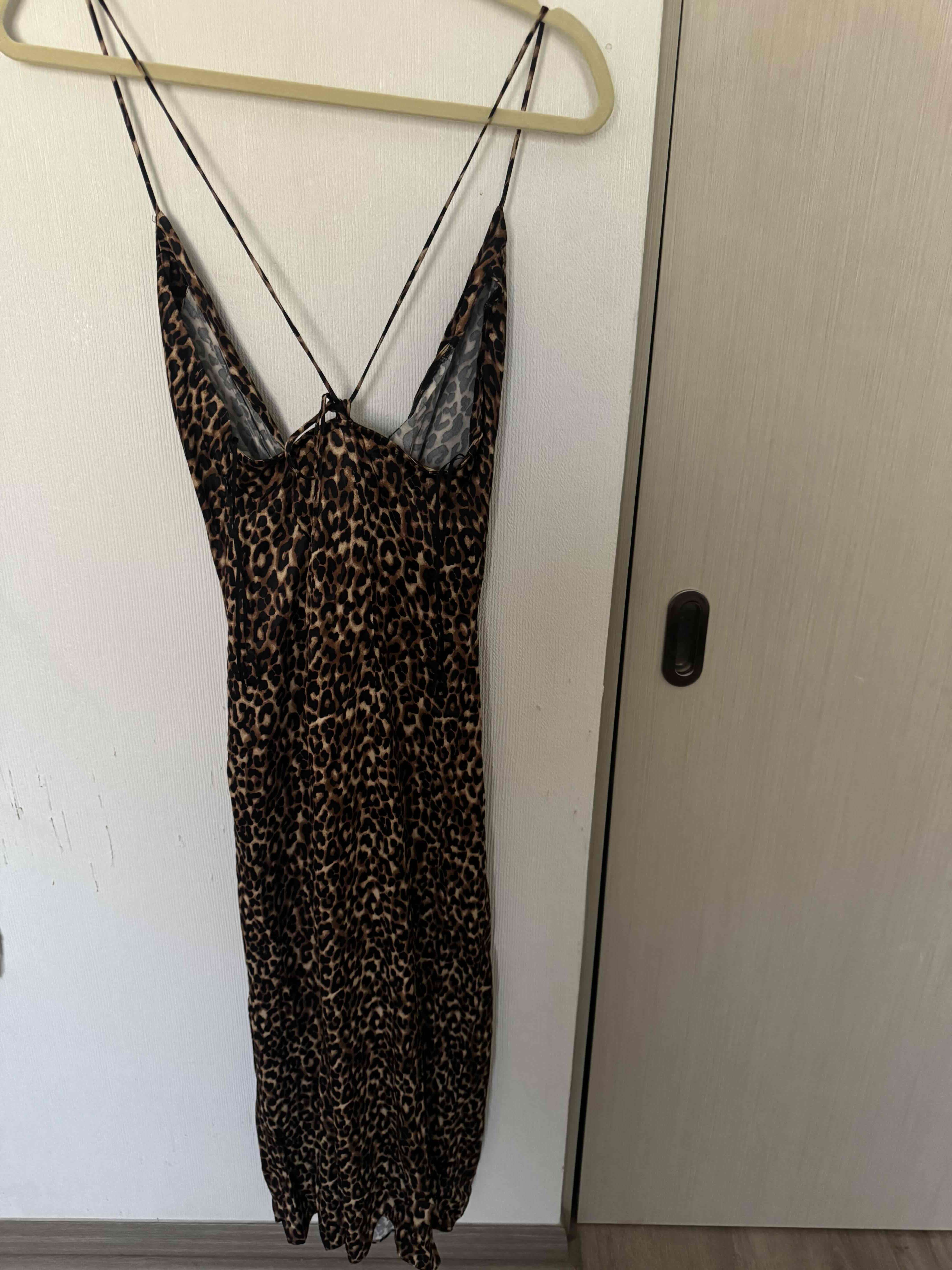 Vestido animal print sin mangas - miniatura 4