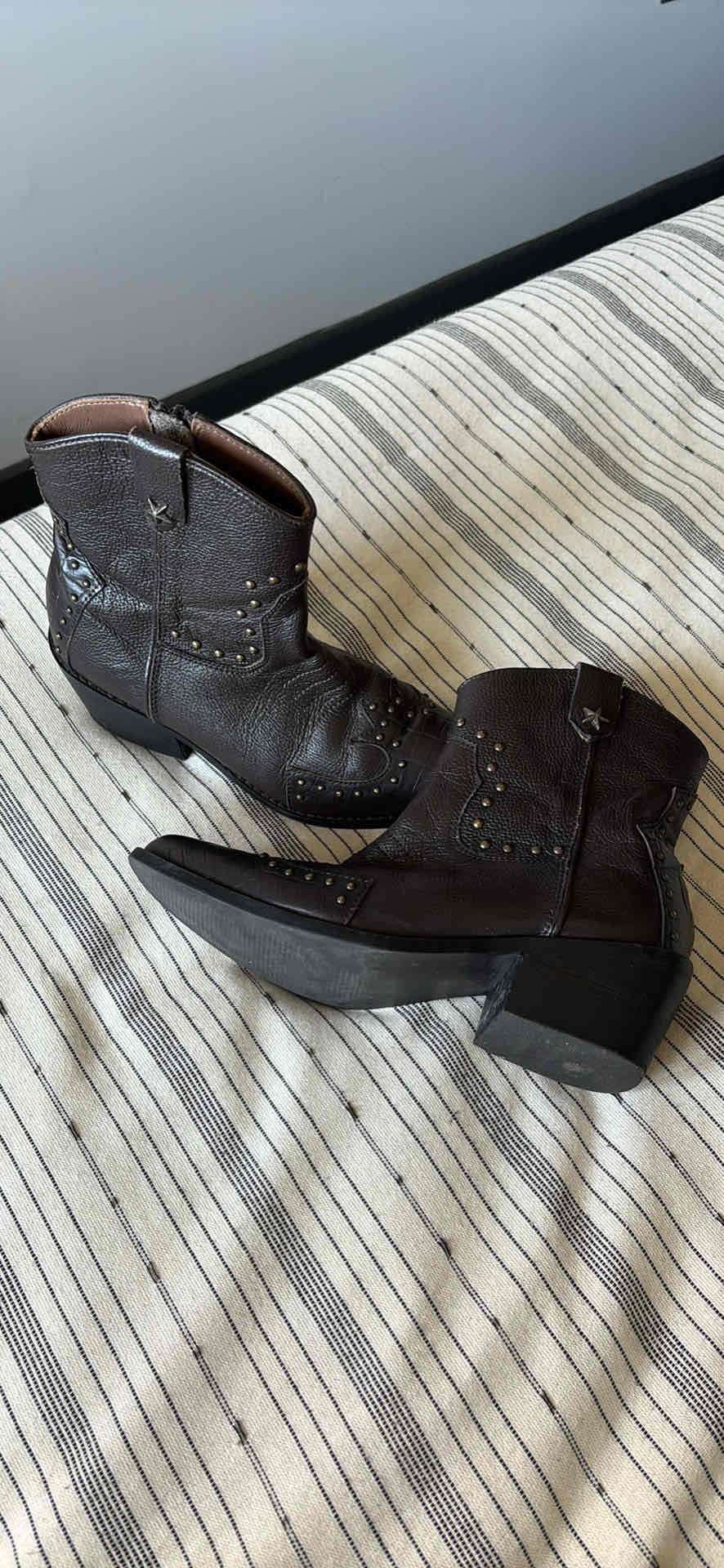 Botines de cuero umbrale talla
