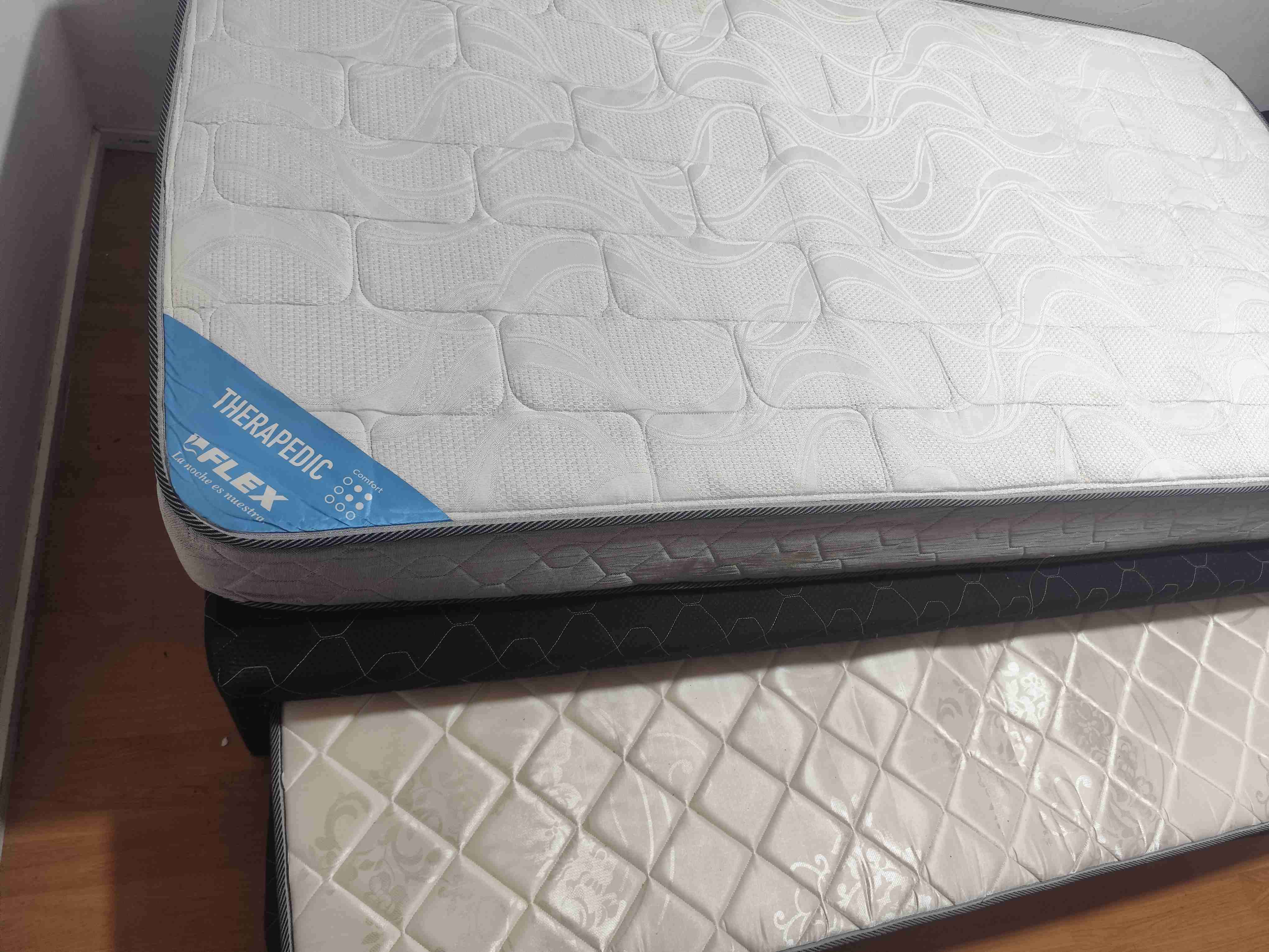 Cama Therapedic Flex plaza y media con cama nido - miniatura 1
