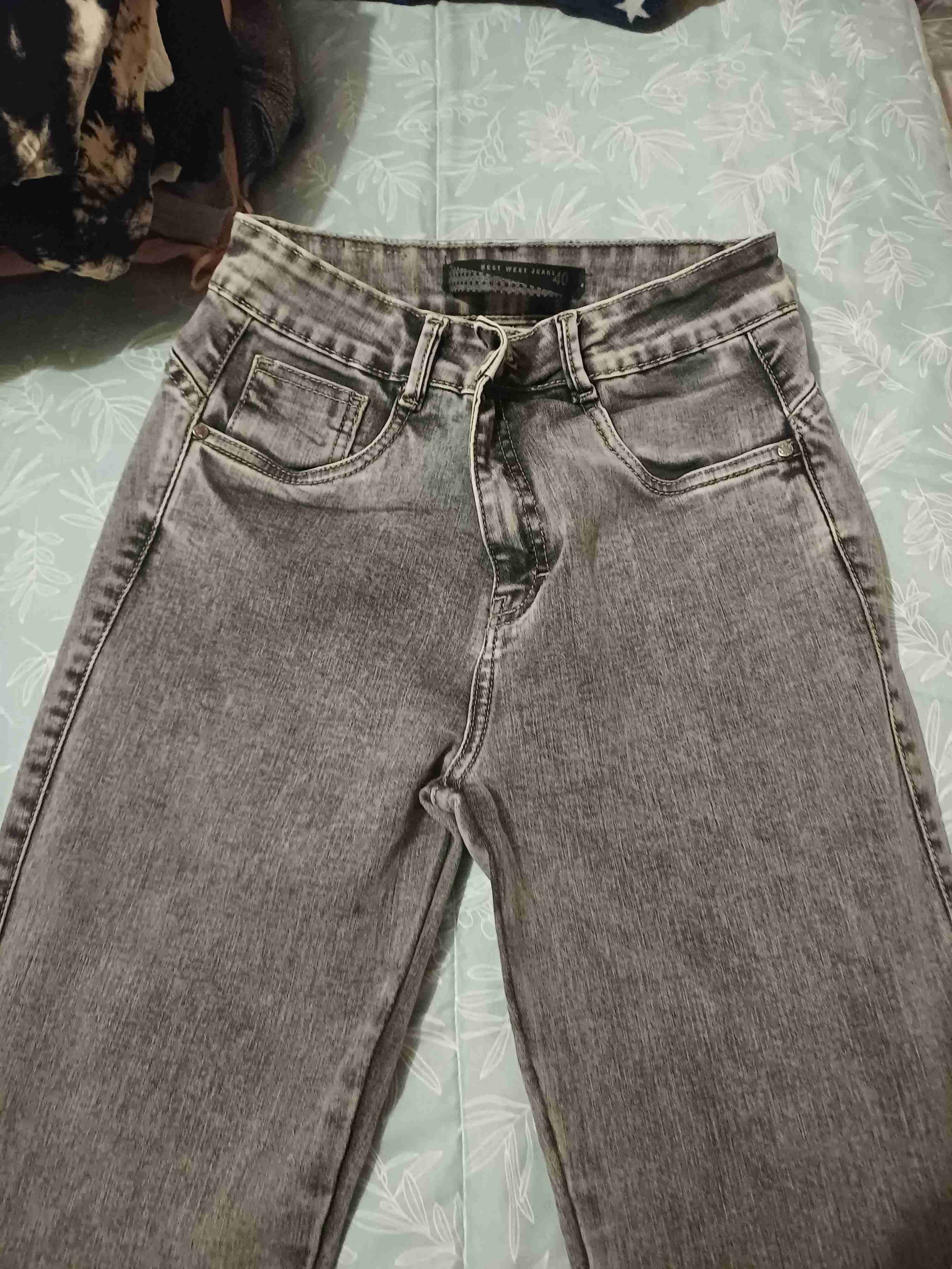 Pantalones cargo gris elasticado con levanta cola - miniatura 1