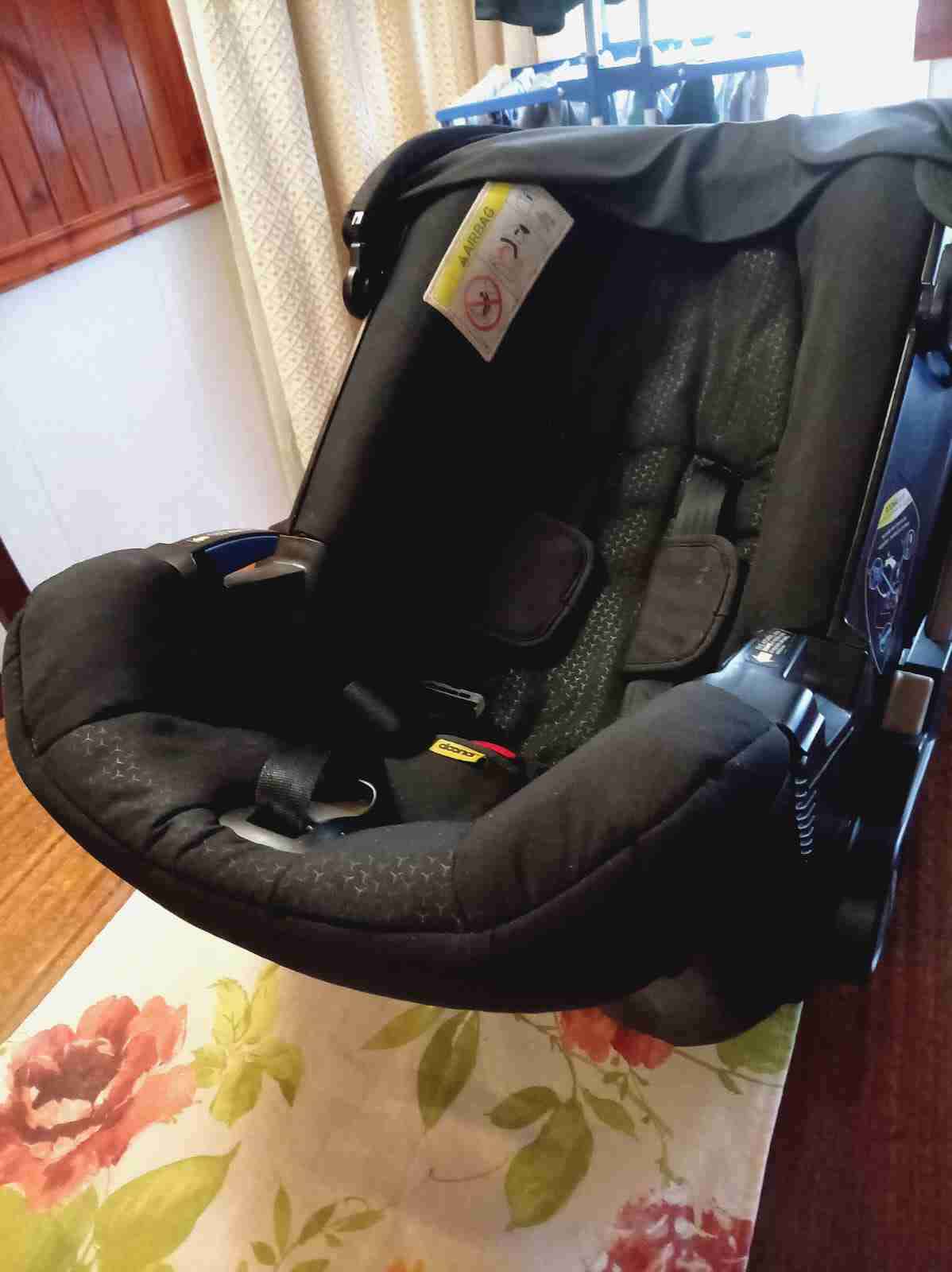 Coche silla Doona negra - miniatura 3