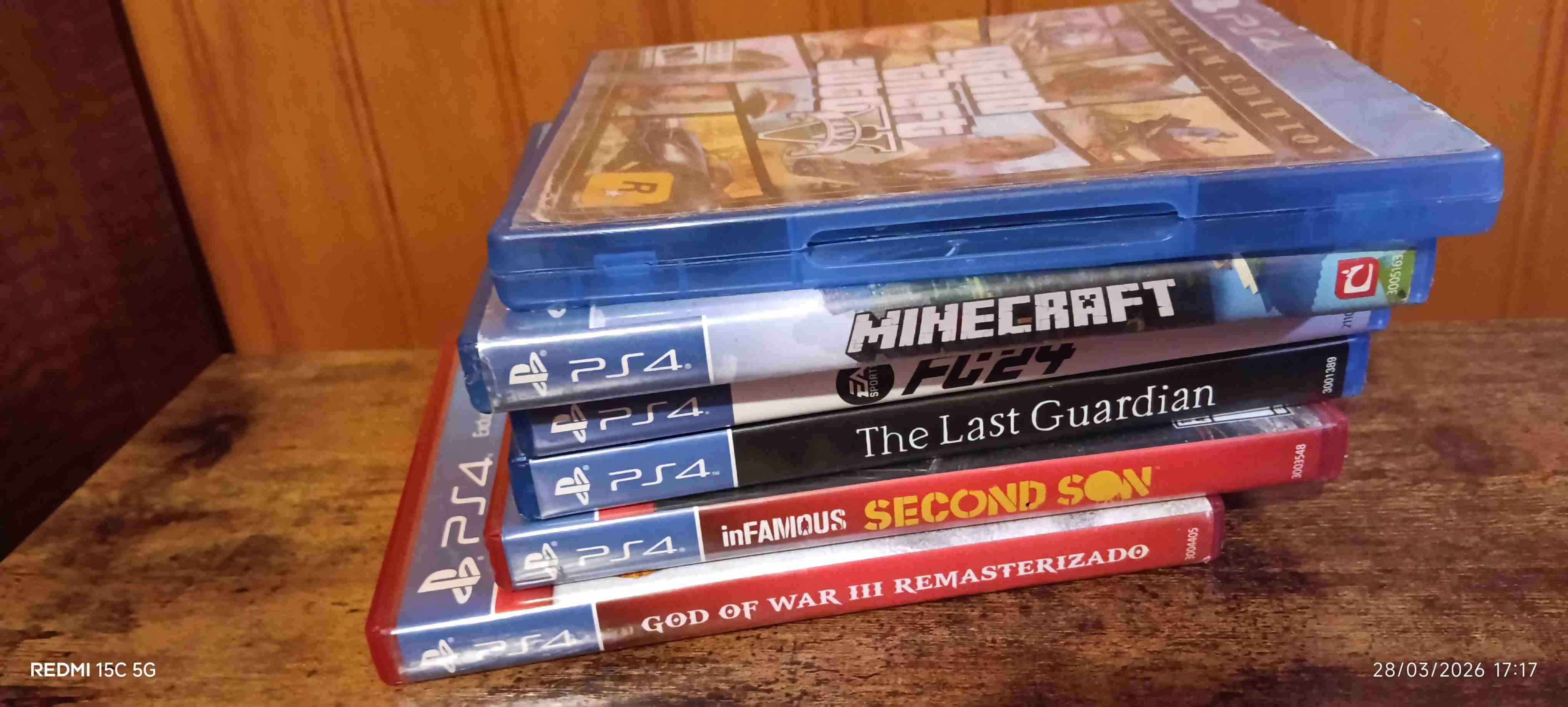 Se vende ps4 por falta de uso - miniatura 2