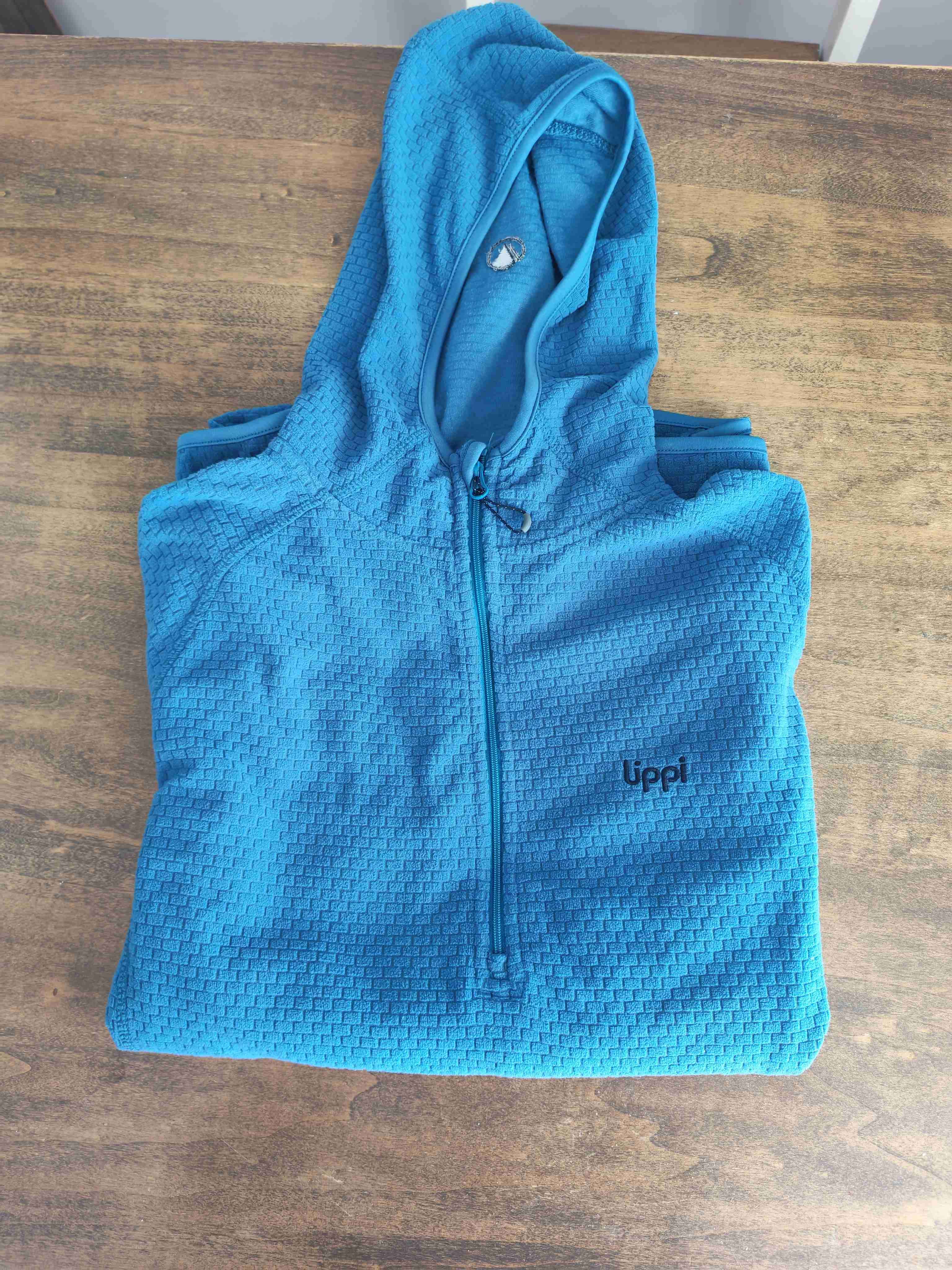 Conjunto buzo negro con capucha - miniatura 3