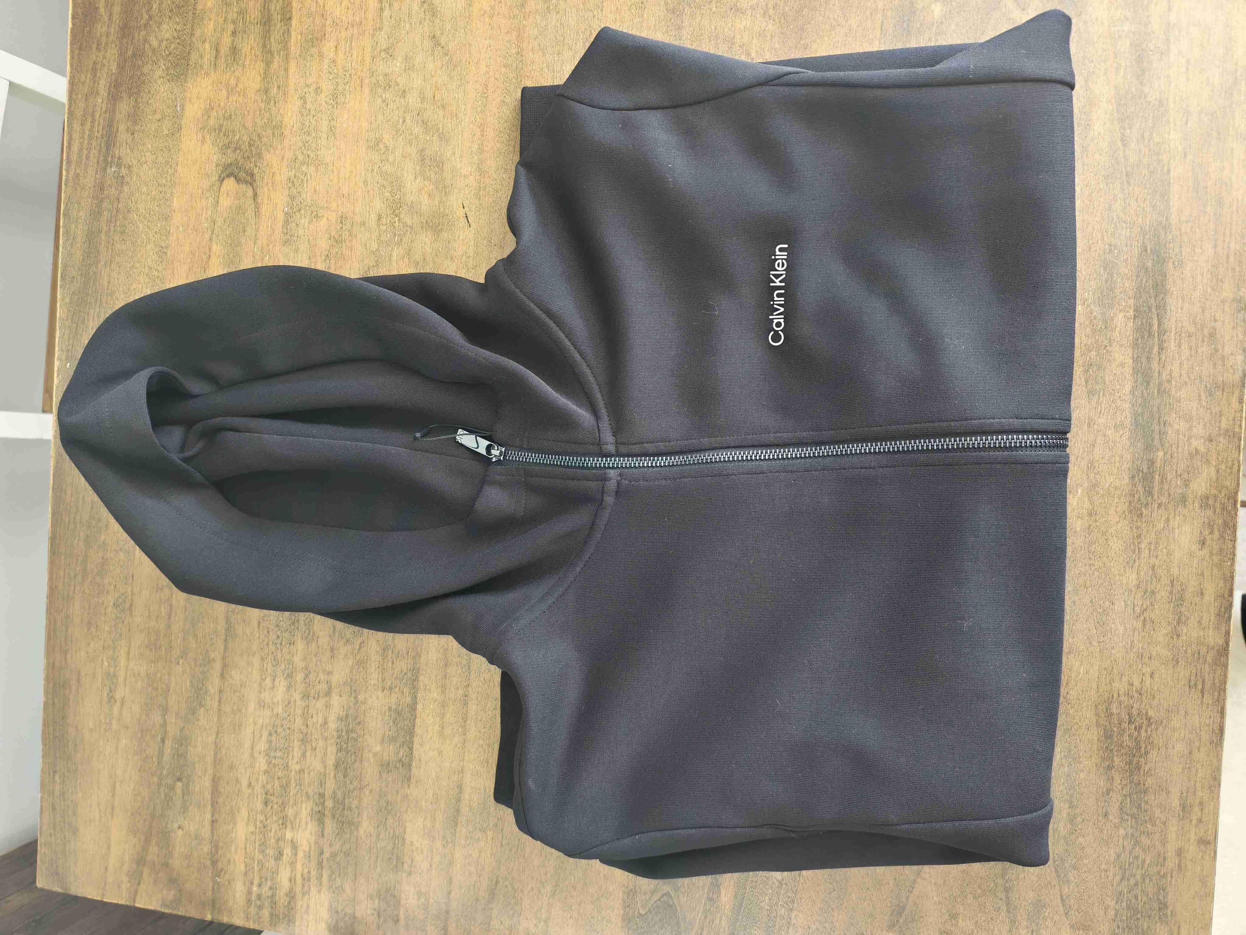 Conjunto buzo negro con capucha - miniatura 5