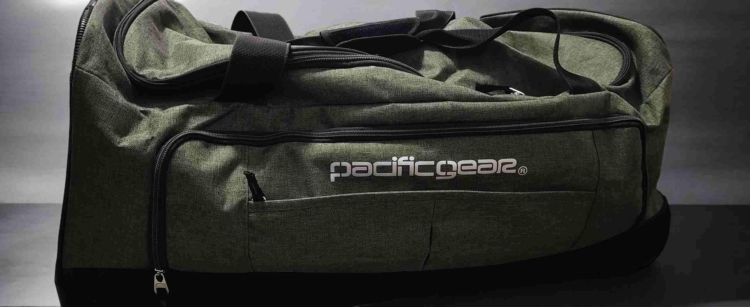 Bolsa deportiva Calvin Klein negra - 3