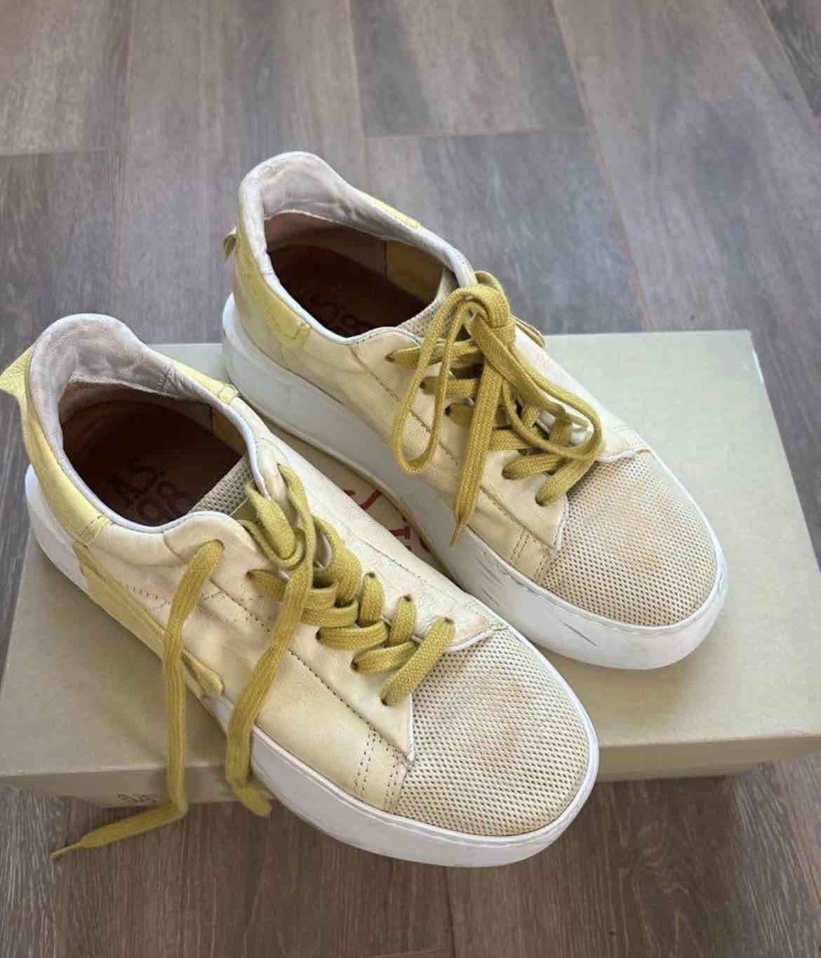 Zapatillas amarillas casuales de cuero As98