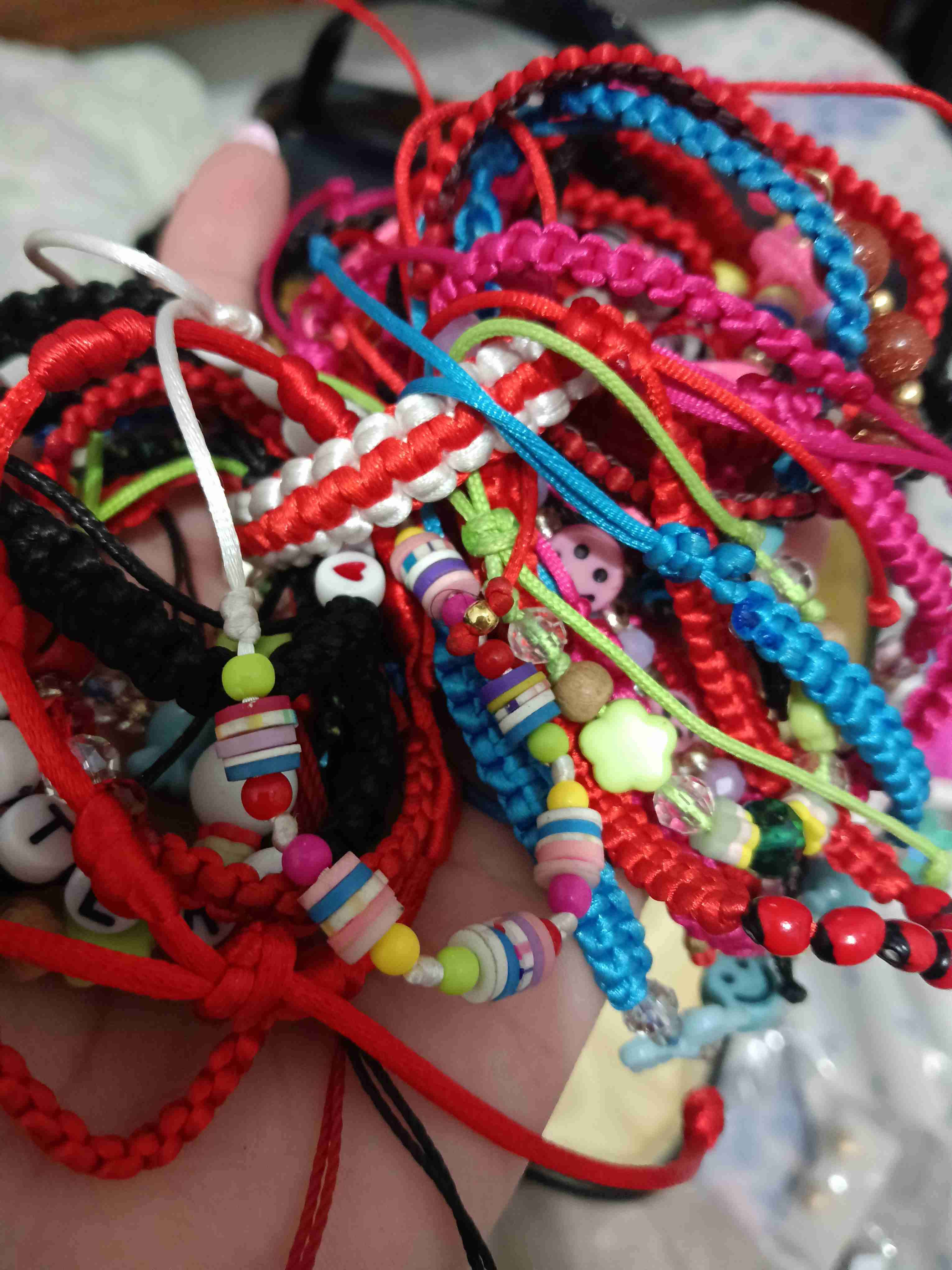 Lote de pulseras tejidas coloridas - miniatura 4