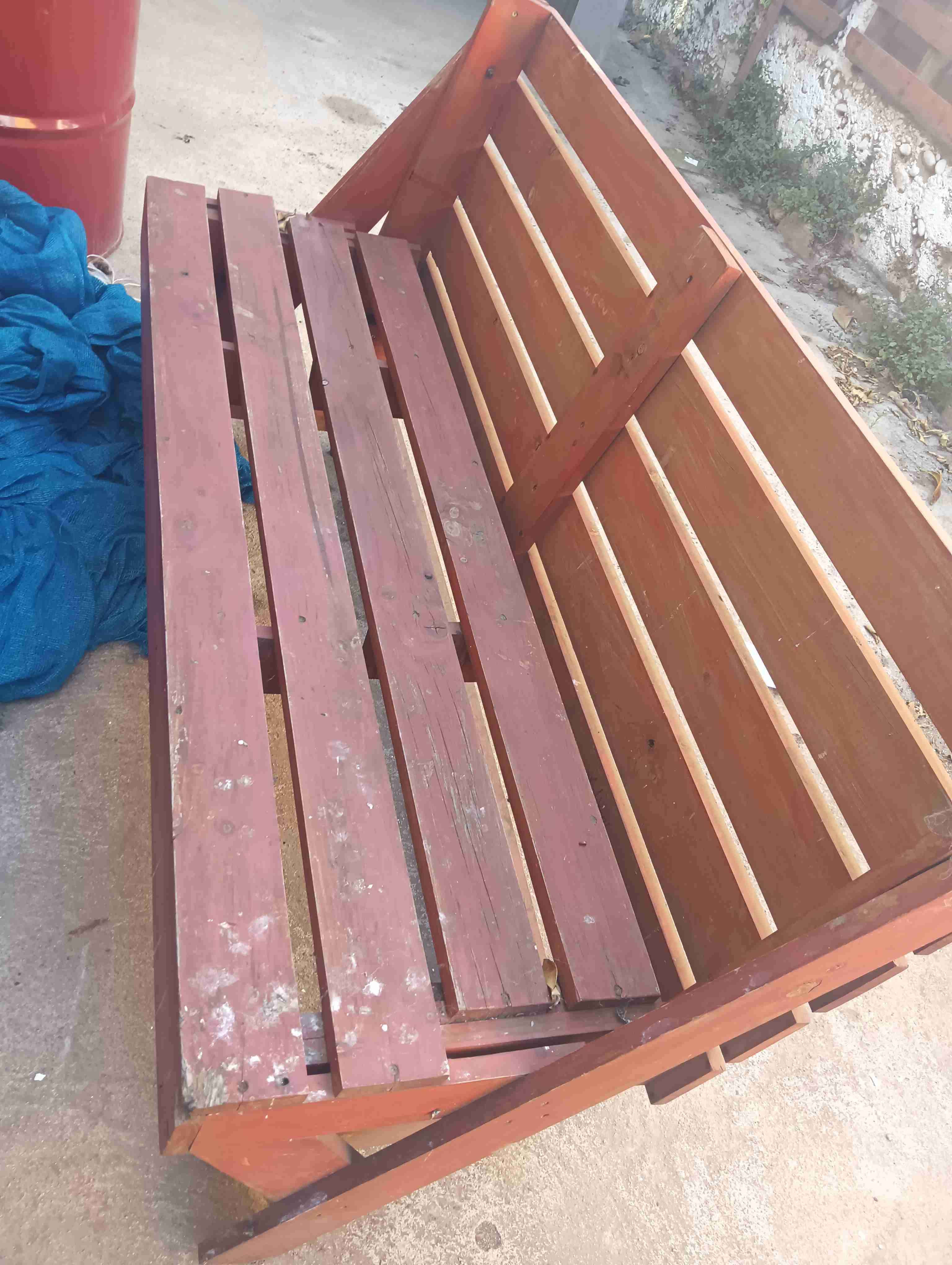 Conjunto de mesa que se transforma banca de mader - 3