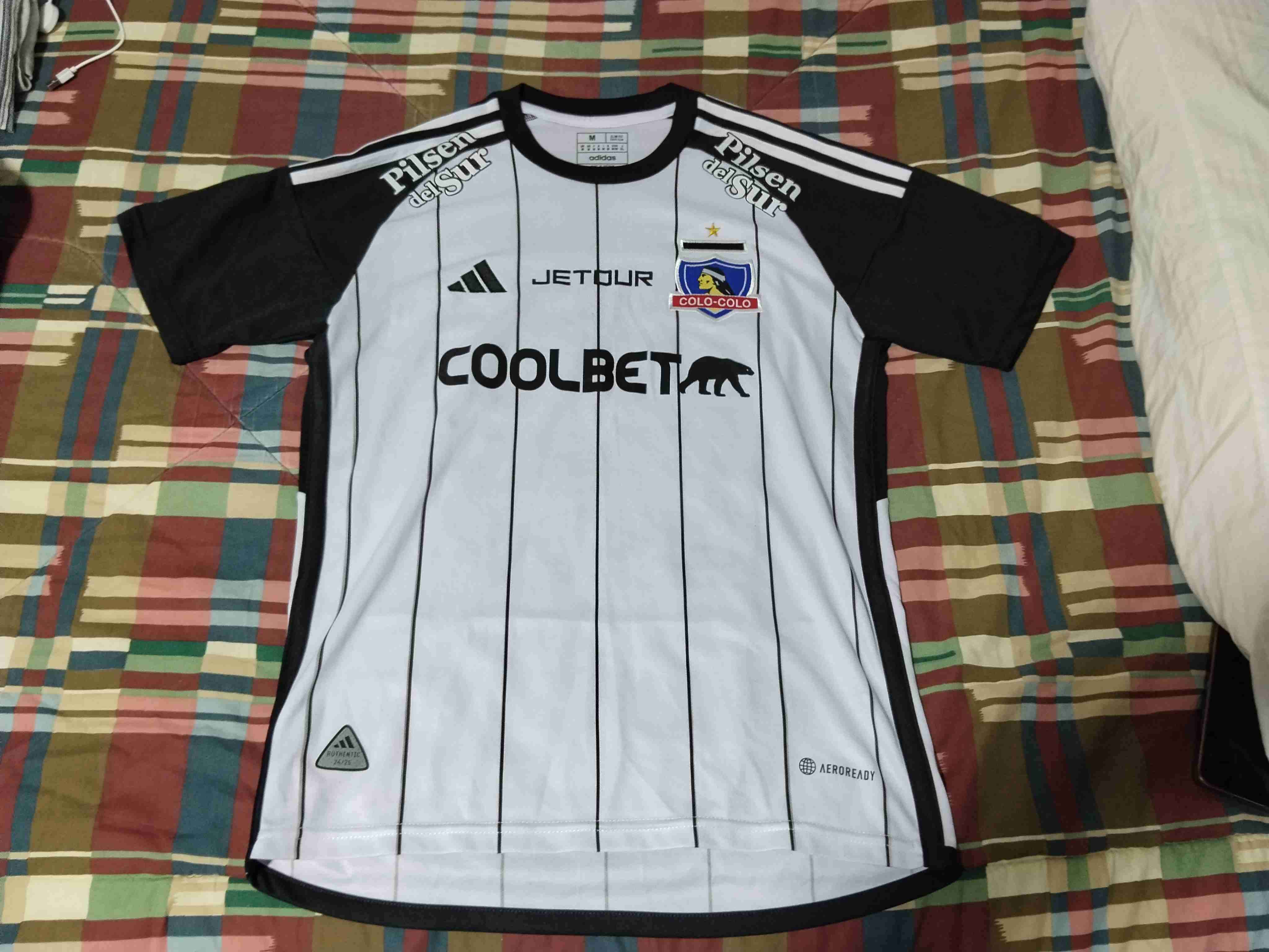 Camiseta Colo-Colo blanca y negra - 1