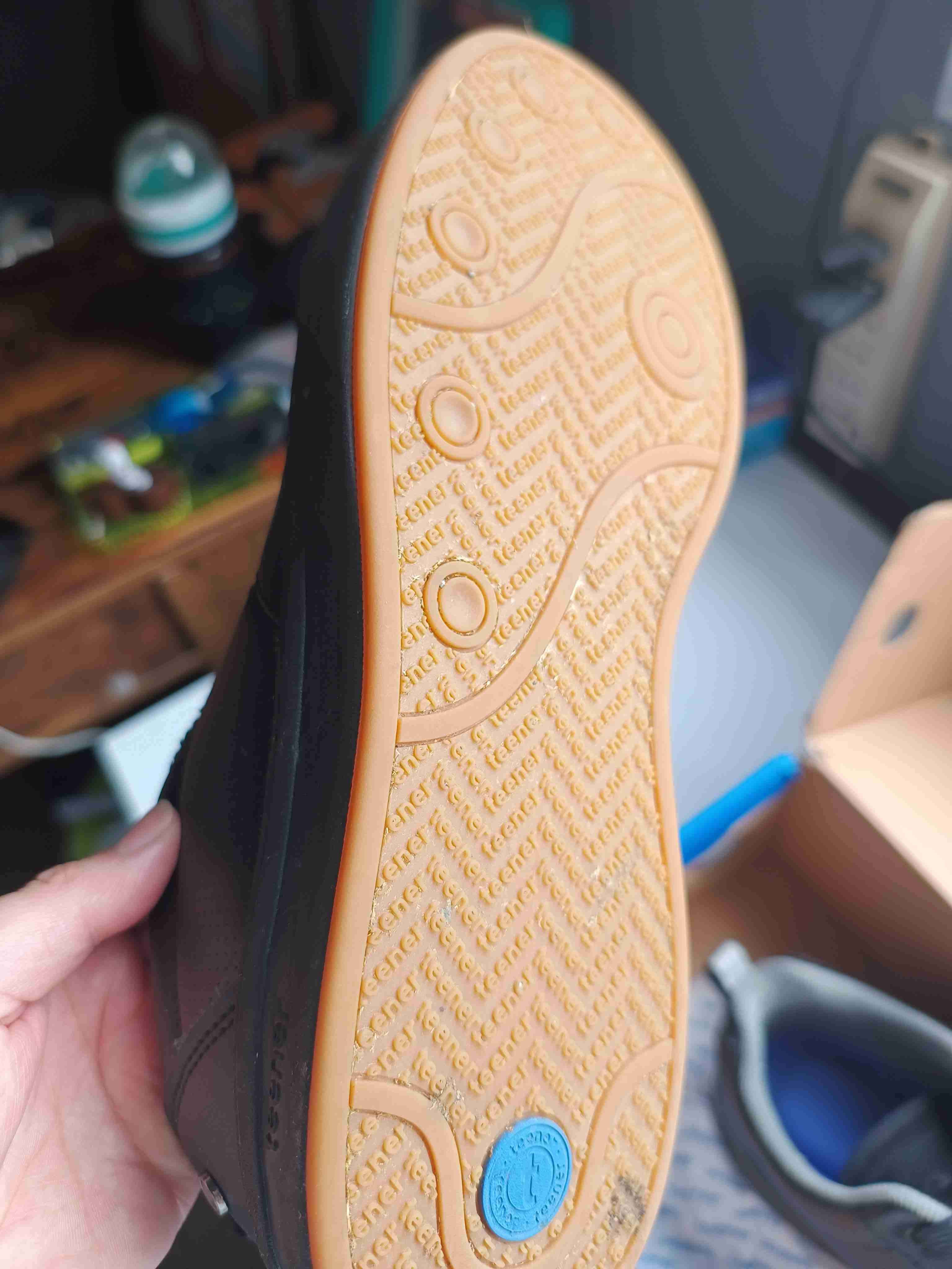 Zapatillas negras escolar - 2