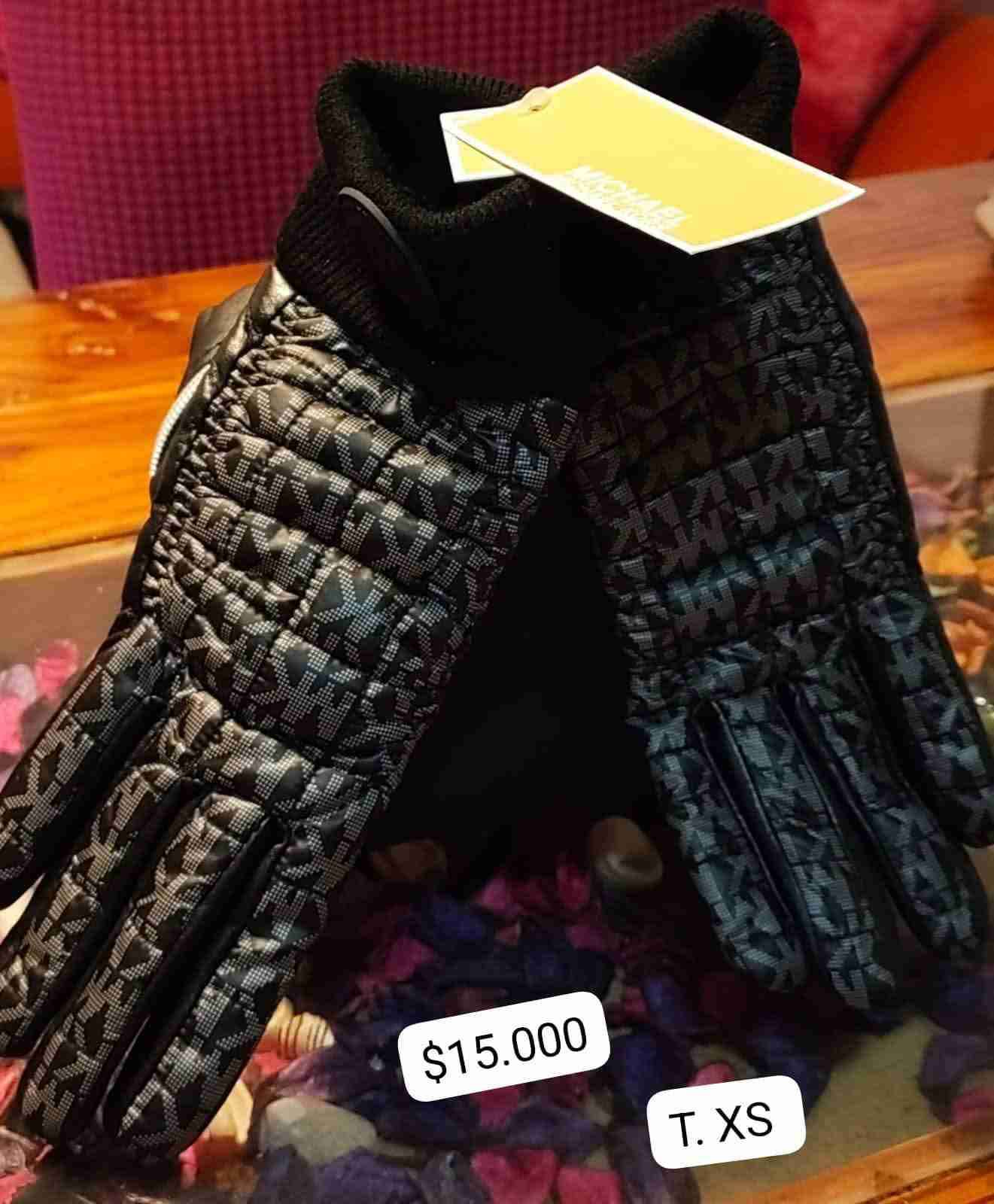 Guantes acolchados negros MK - 1