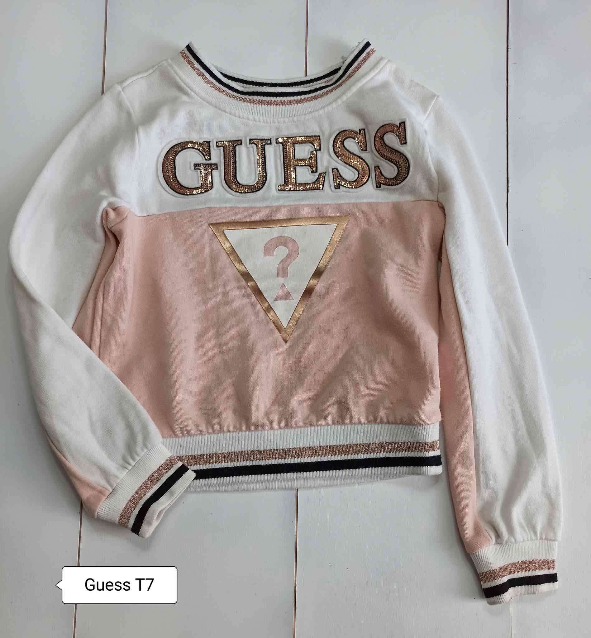 Polerón Guess rosado - 1