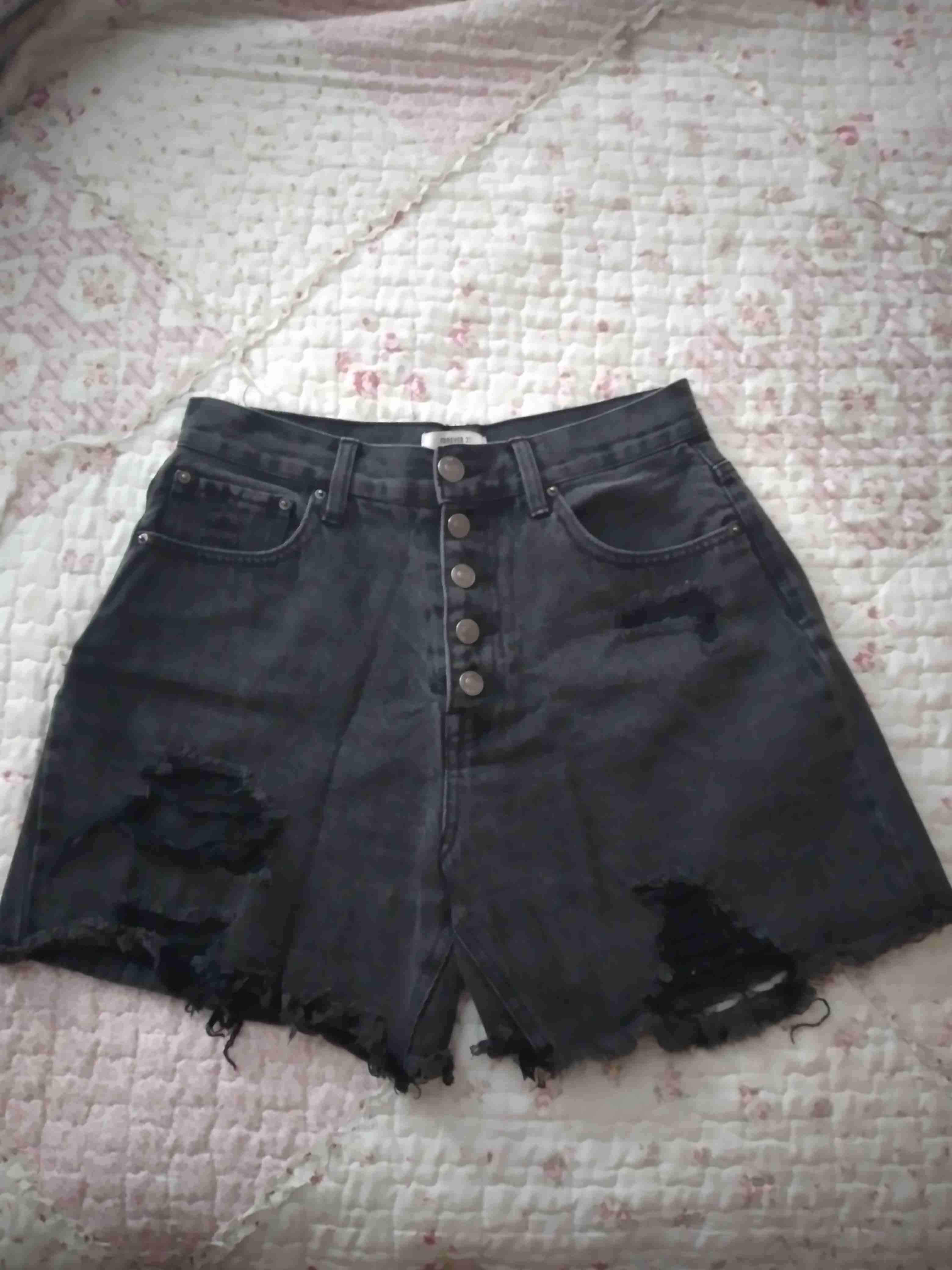 Shorts de mezclilla desgastados - miniatura 1