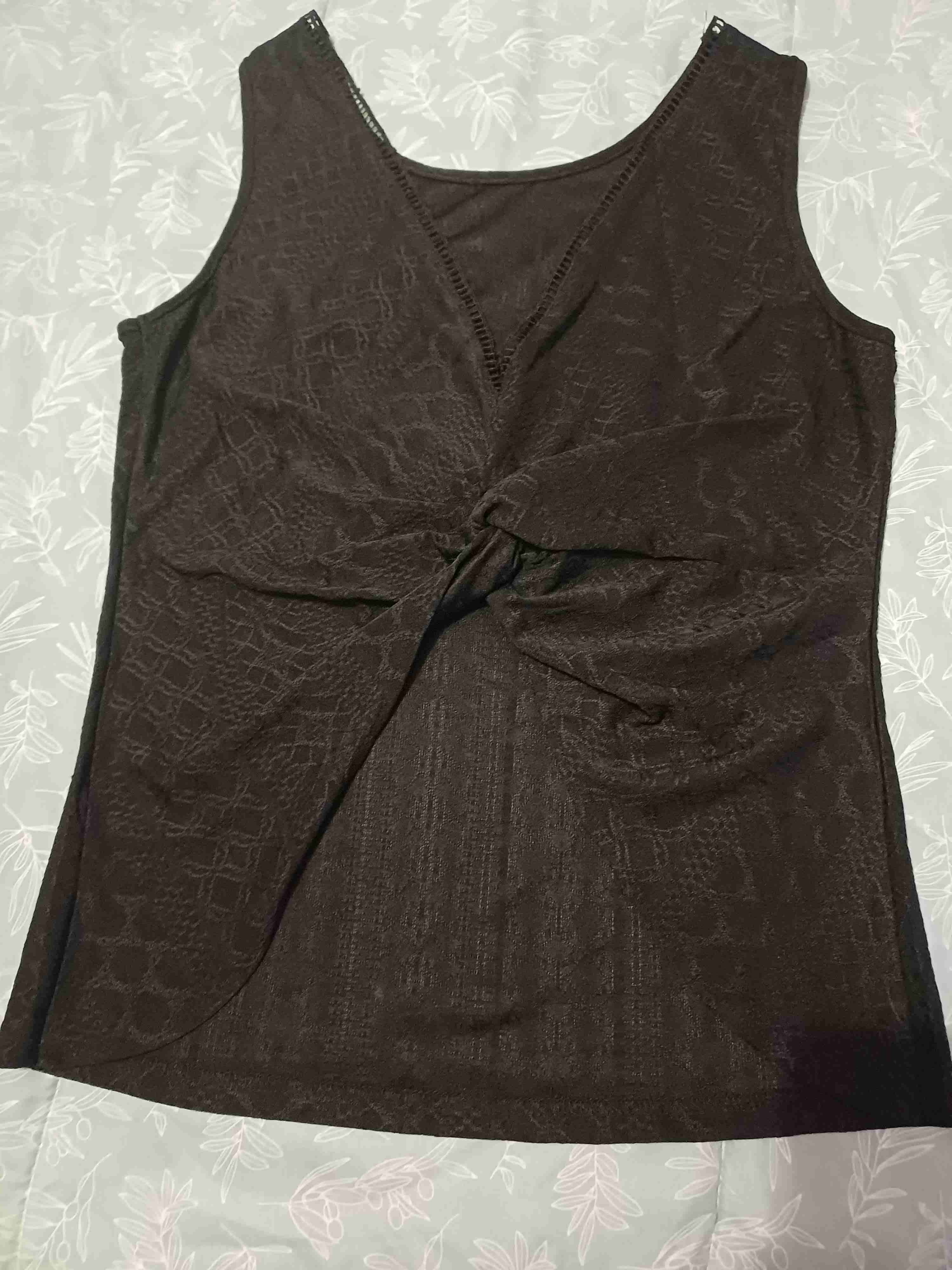 Polera negra sin mangas - miniatura 2