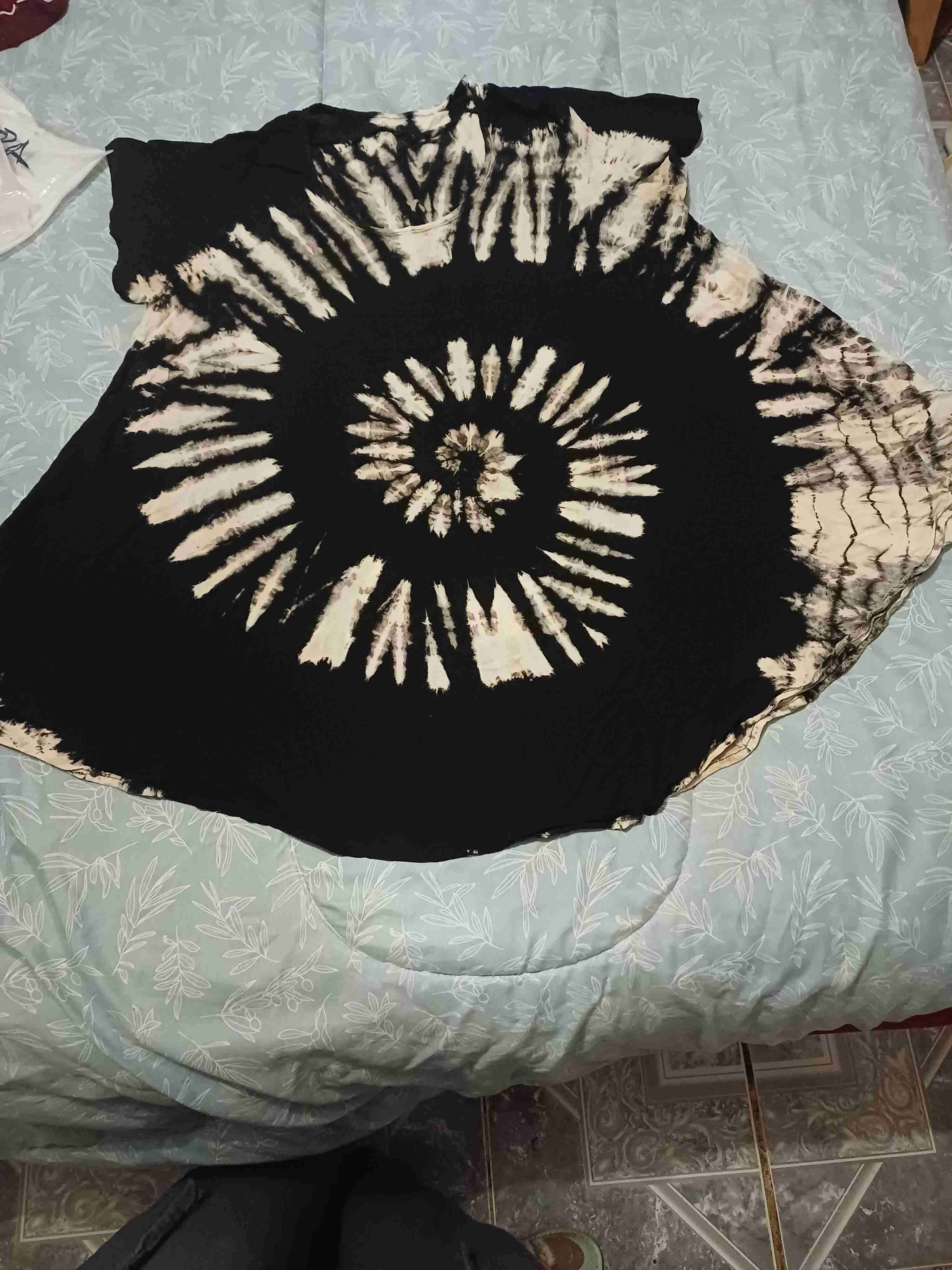 Polera tie-dye negro y beige - miniatura 1