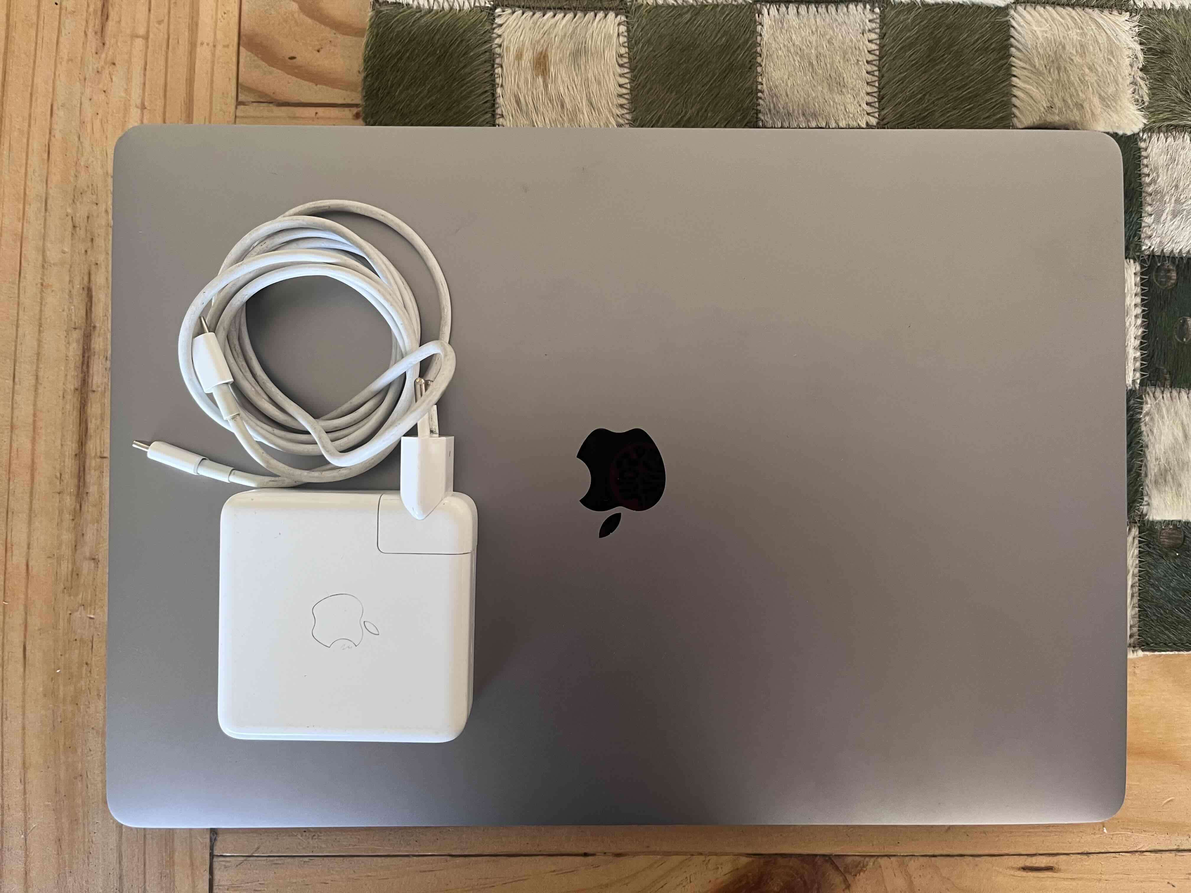 MacBook Pro 16 pulgadas 2019 - 4