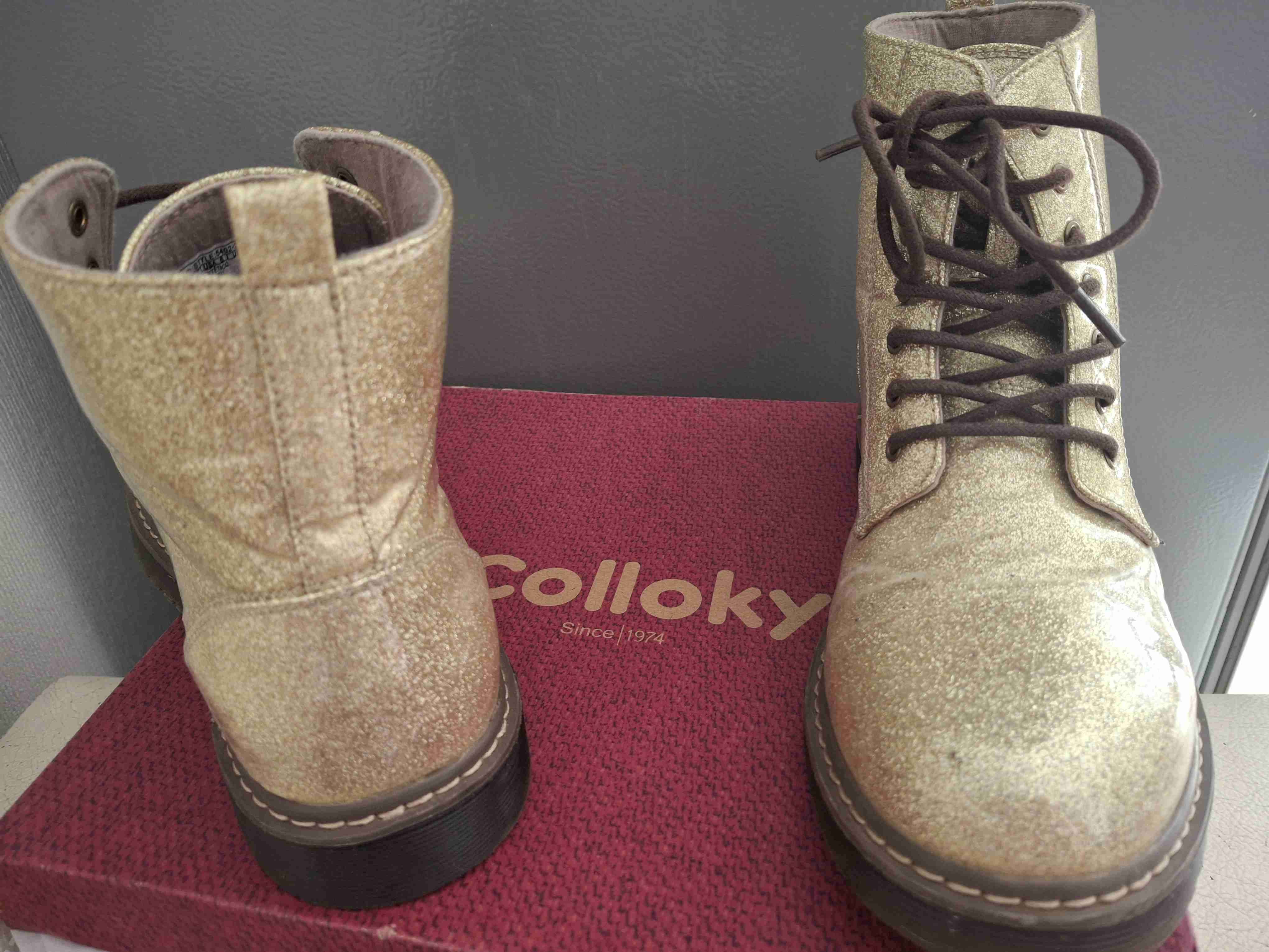 Botas doradas brillantes para niña - miniatura 4