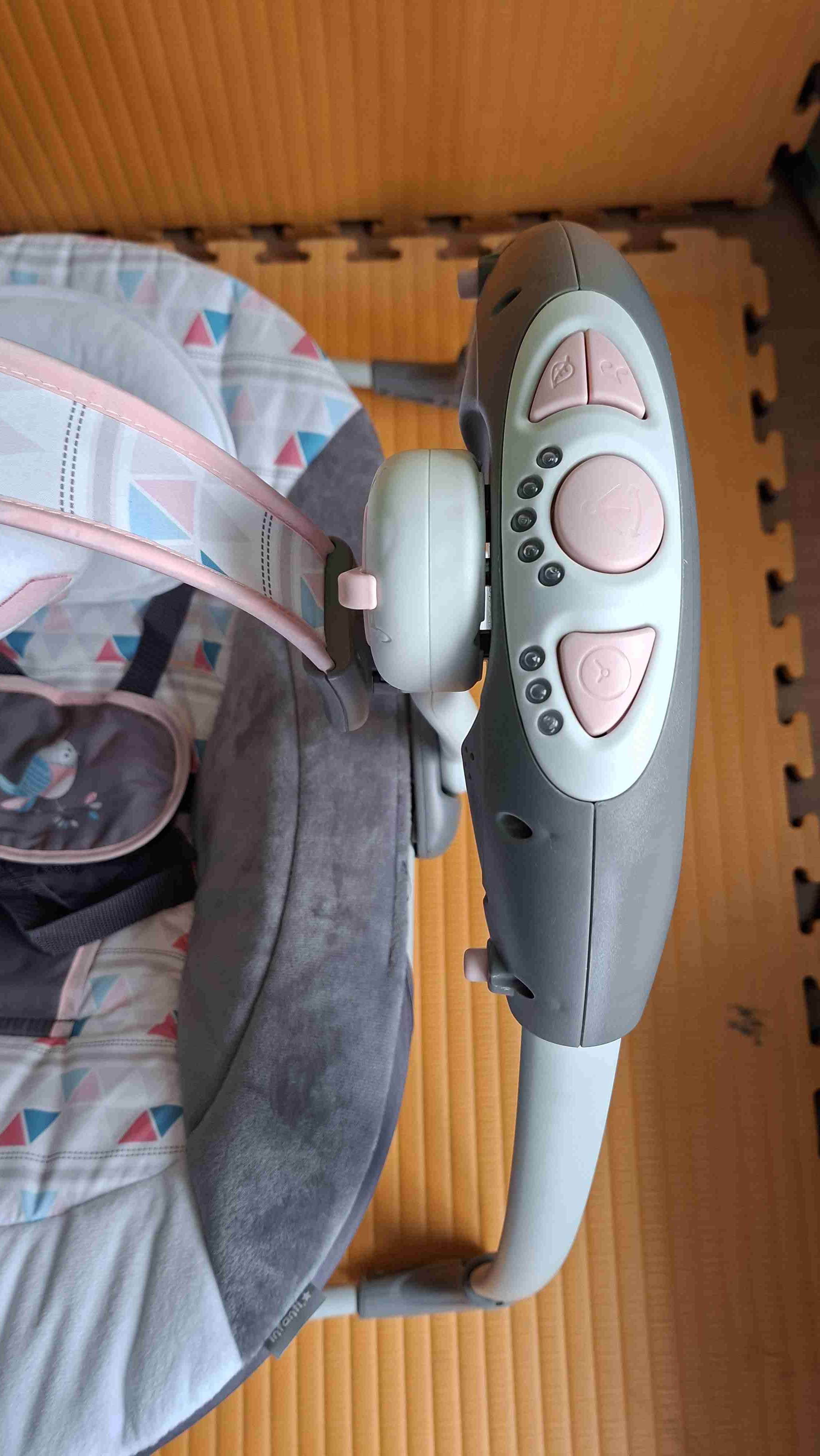 Mecedora o Columpio eléctrico para bebé - 2