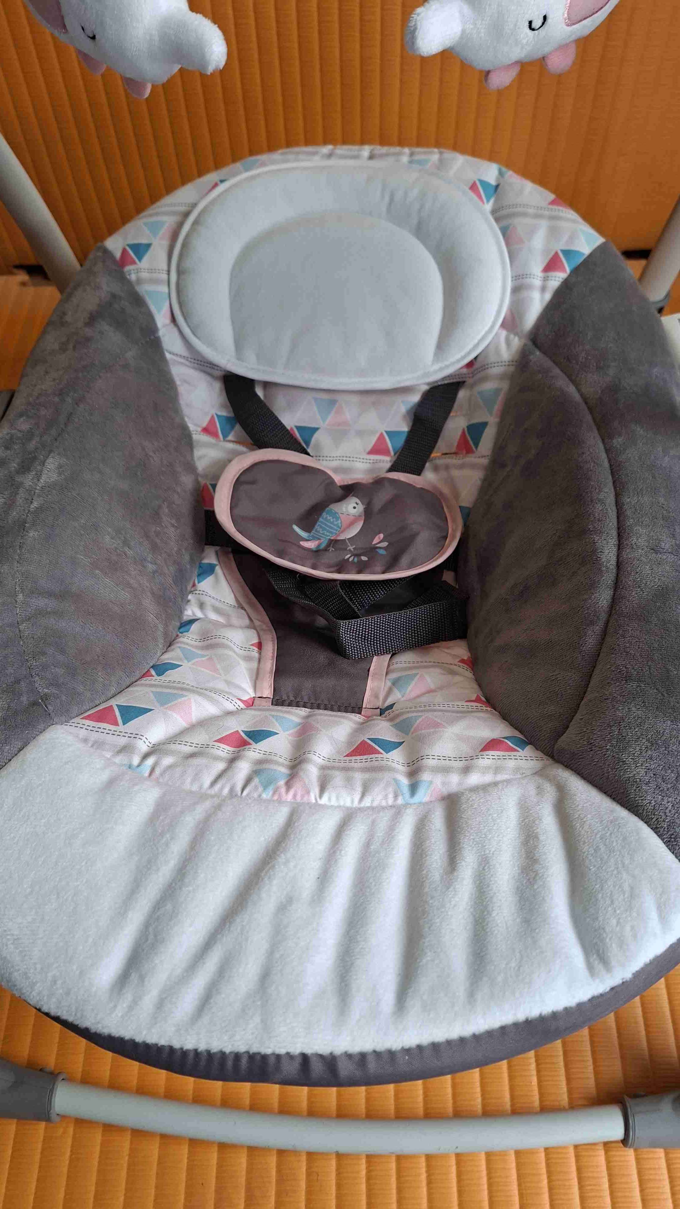 Mecedora o Columpio eléctrico para bebé - 4