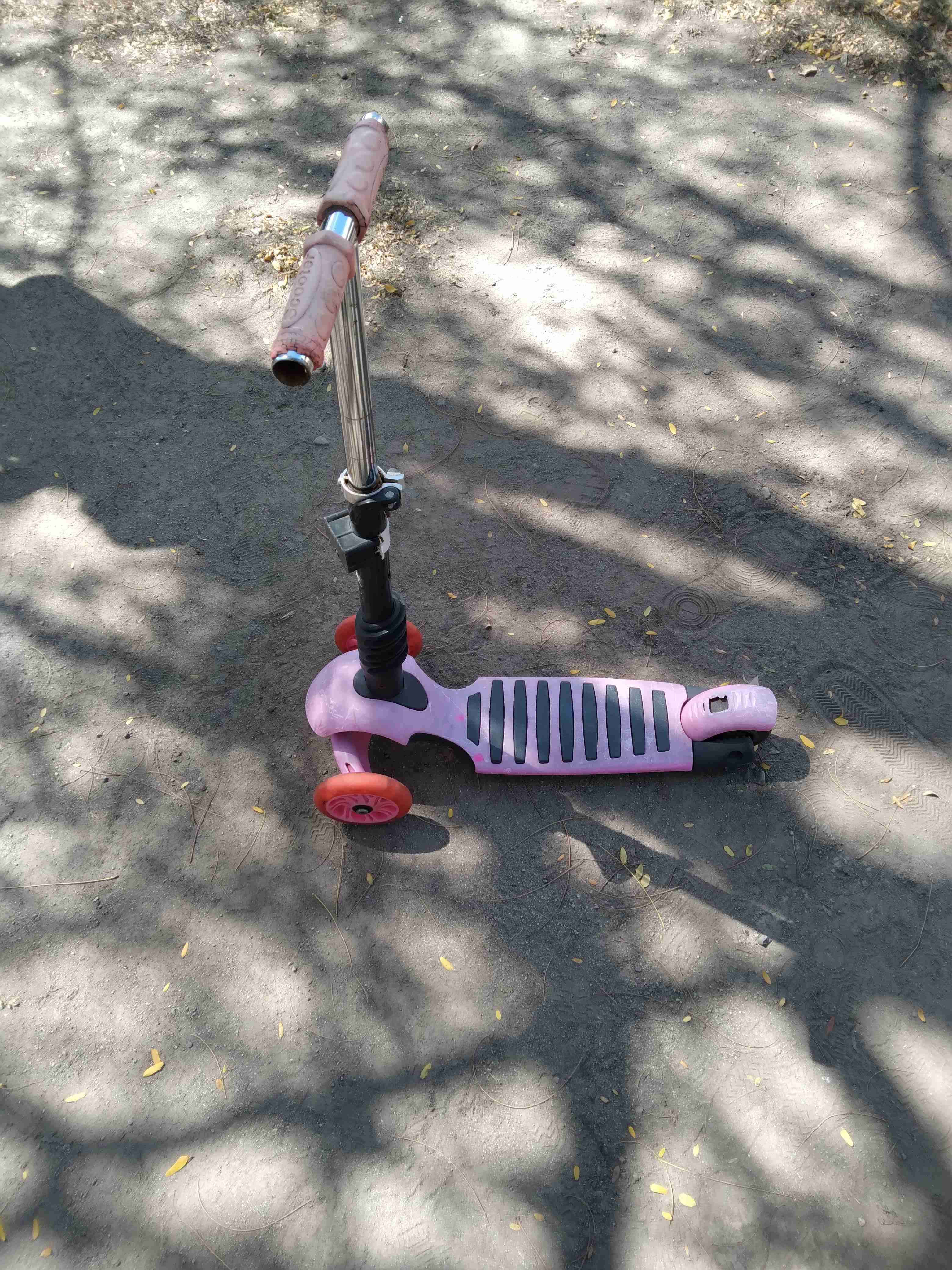 Scooter infantil rosado - miniatura 1