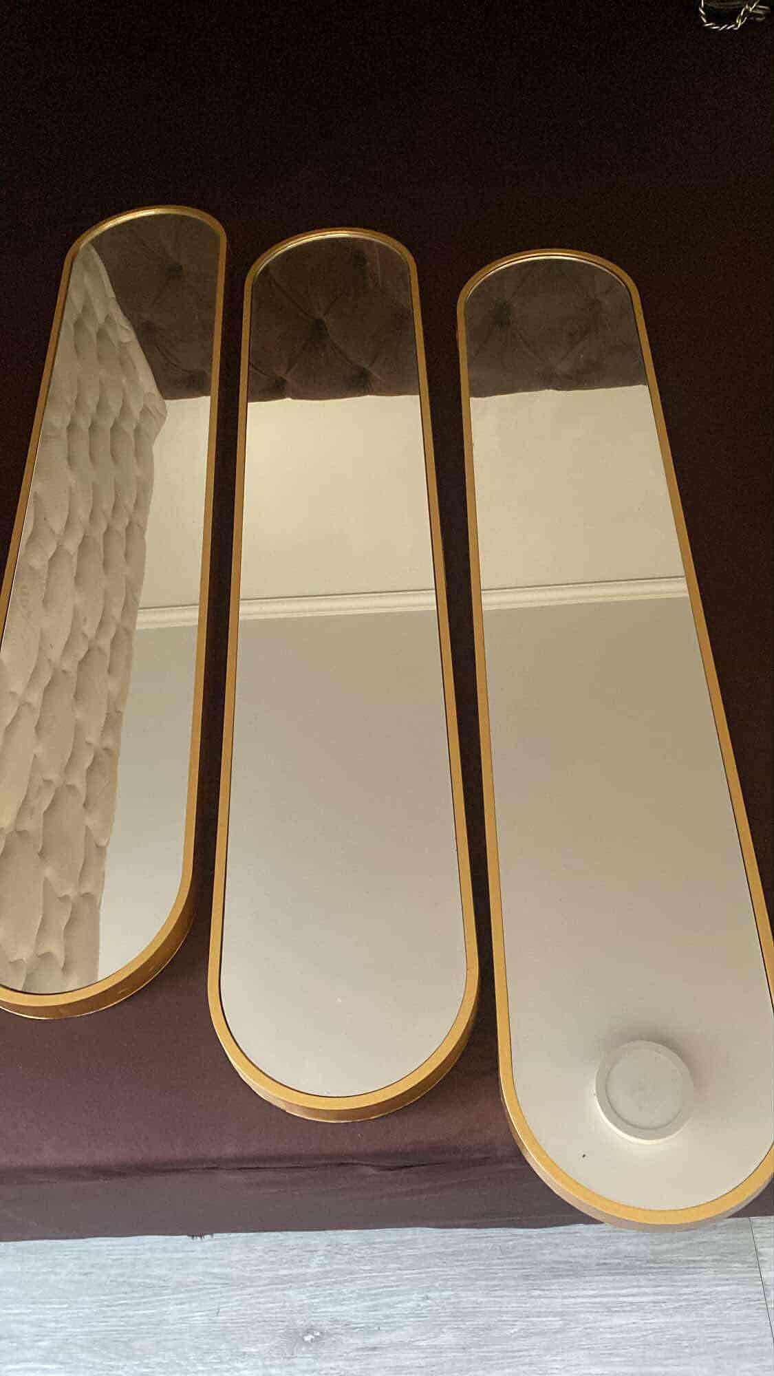 Set de tres espejos dorados