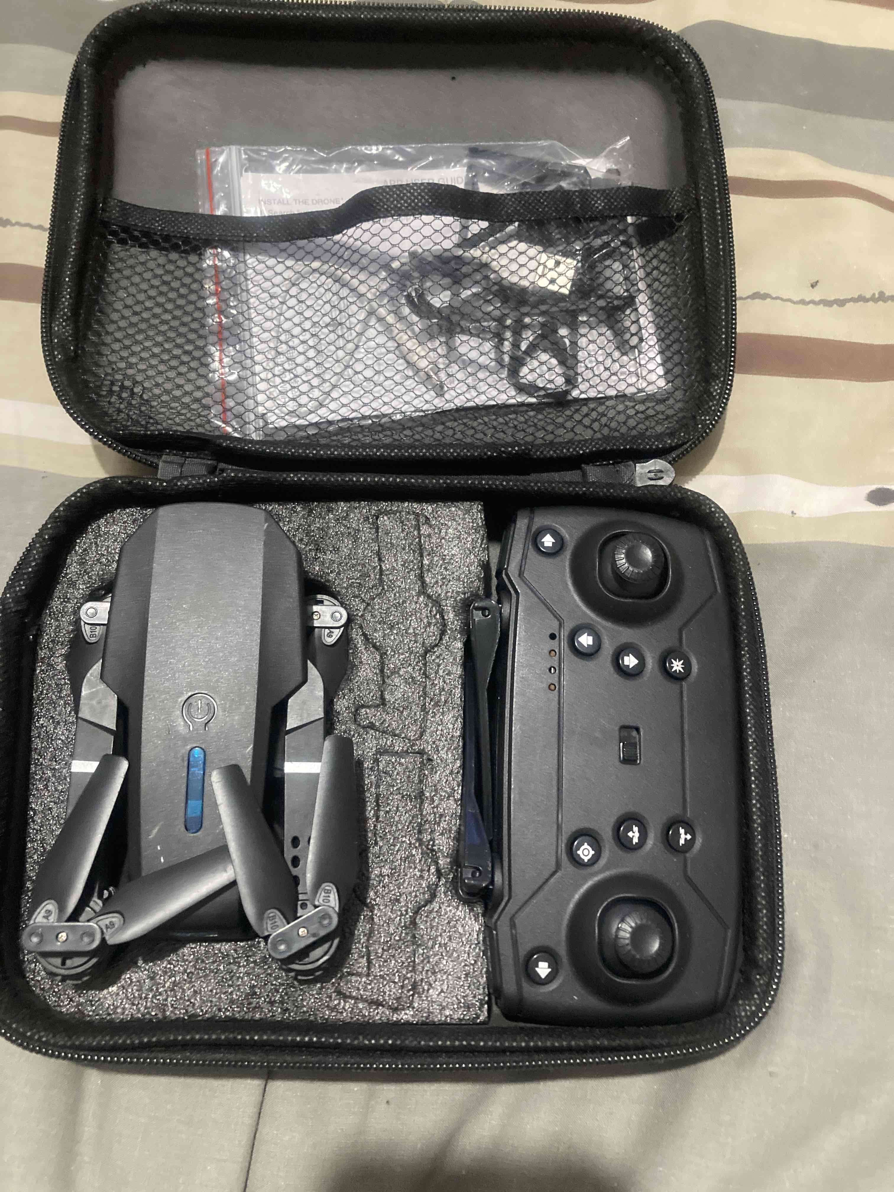 Drone plegable con control - 1