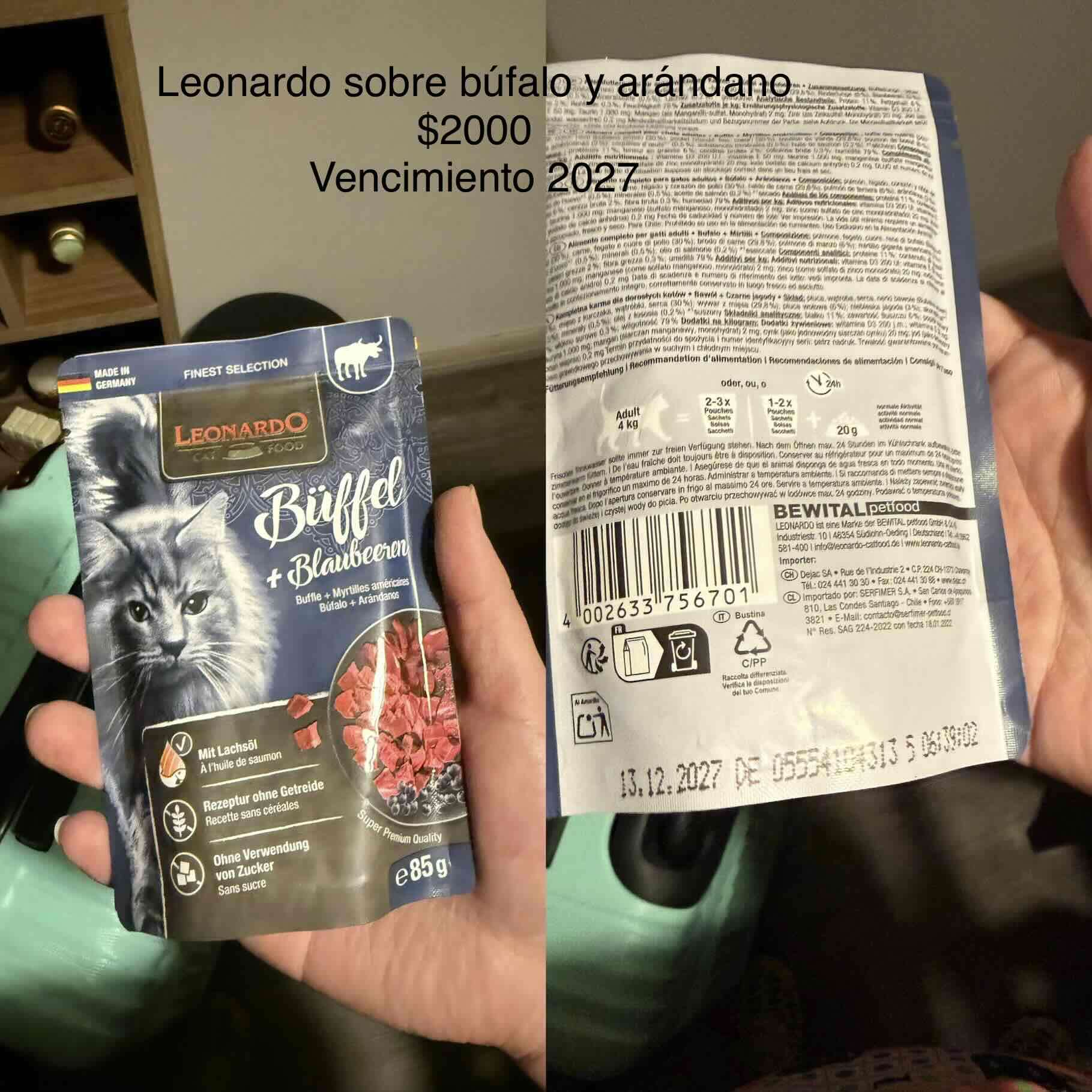Comida para gatos búfalo y arándano