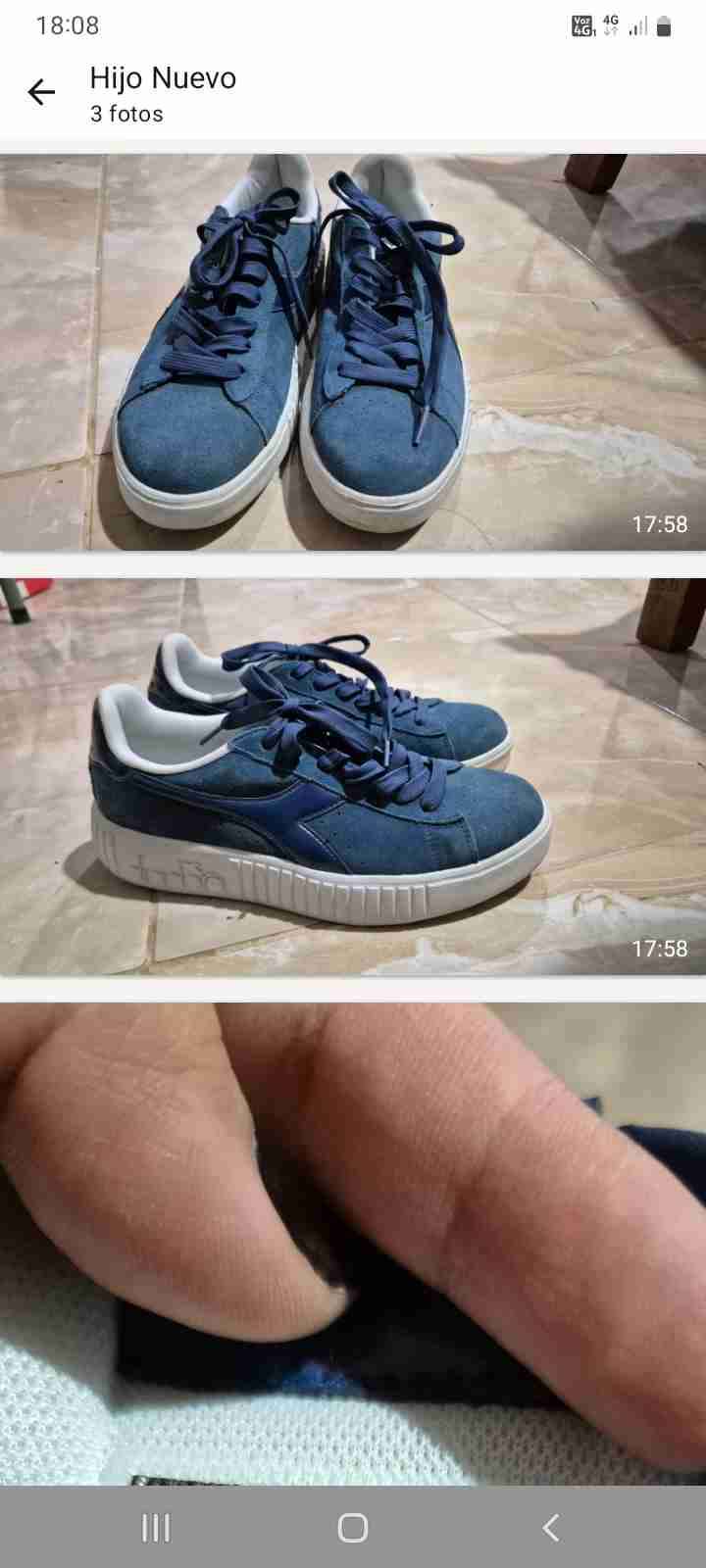 Zapatillas azules con cordones - 1