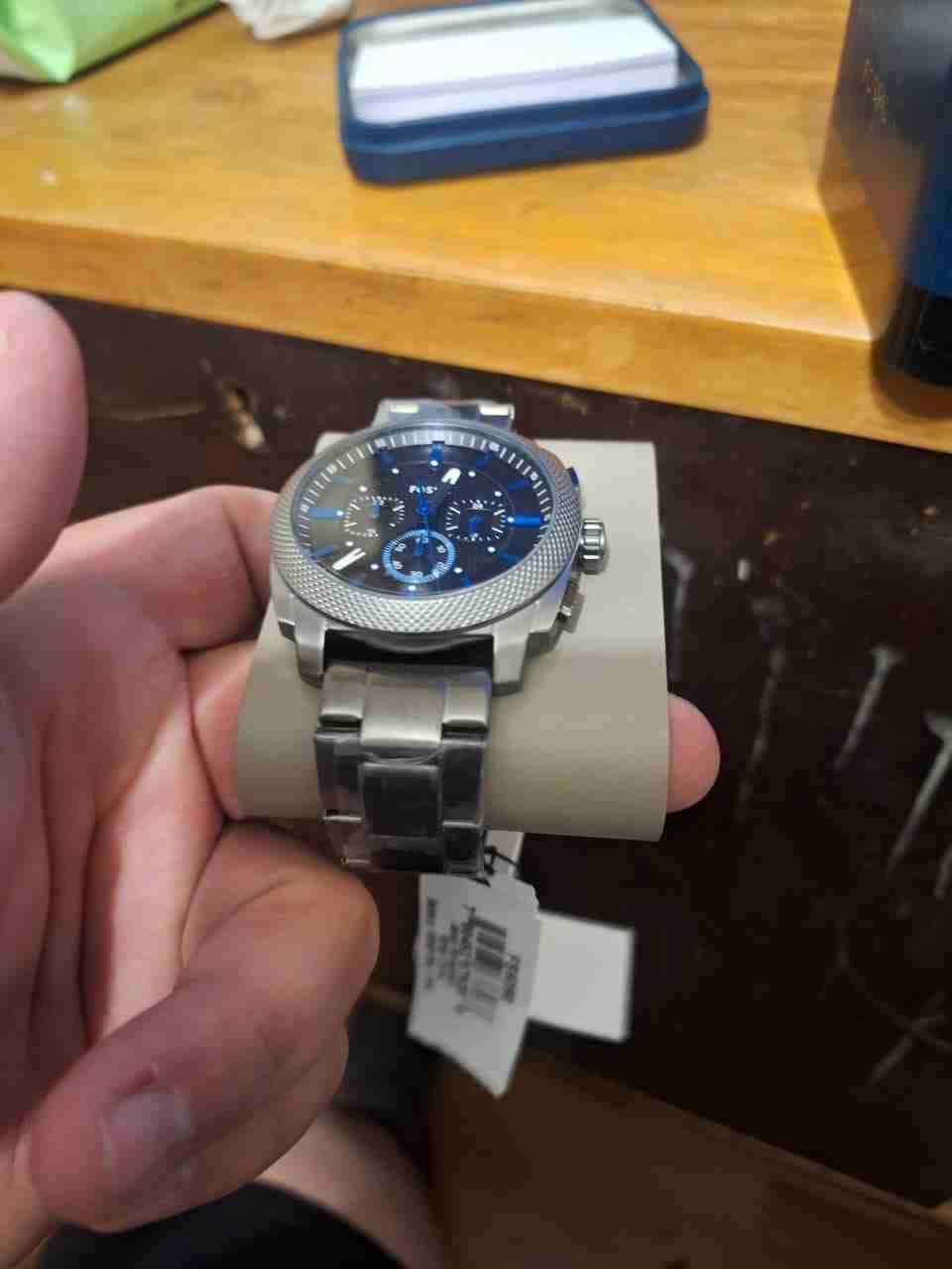 Reloj Fossil plateado con cronógrafo - miniatura 3