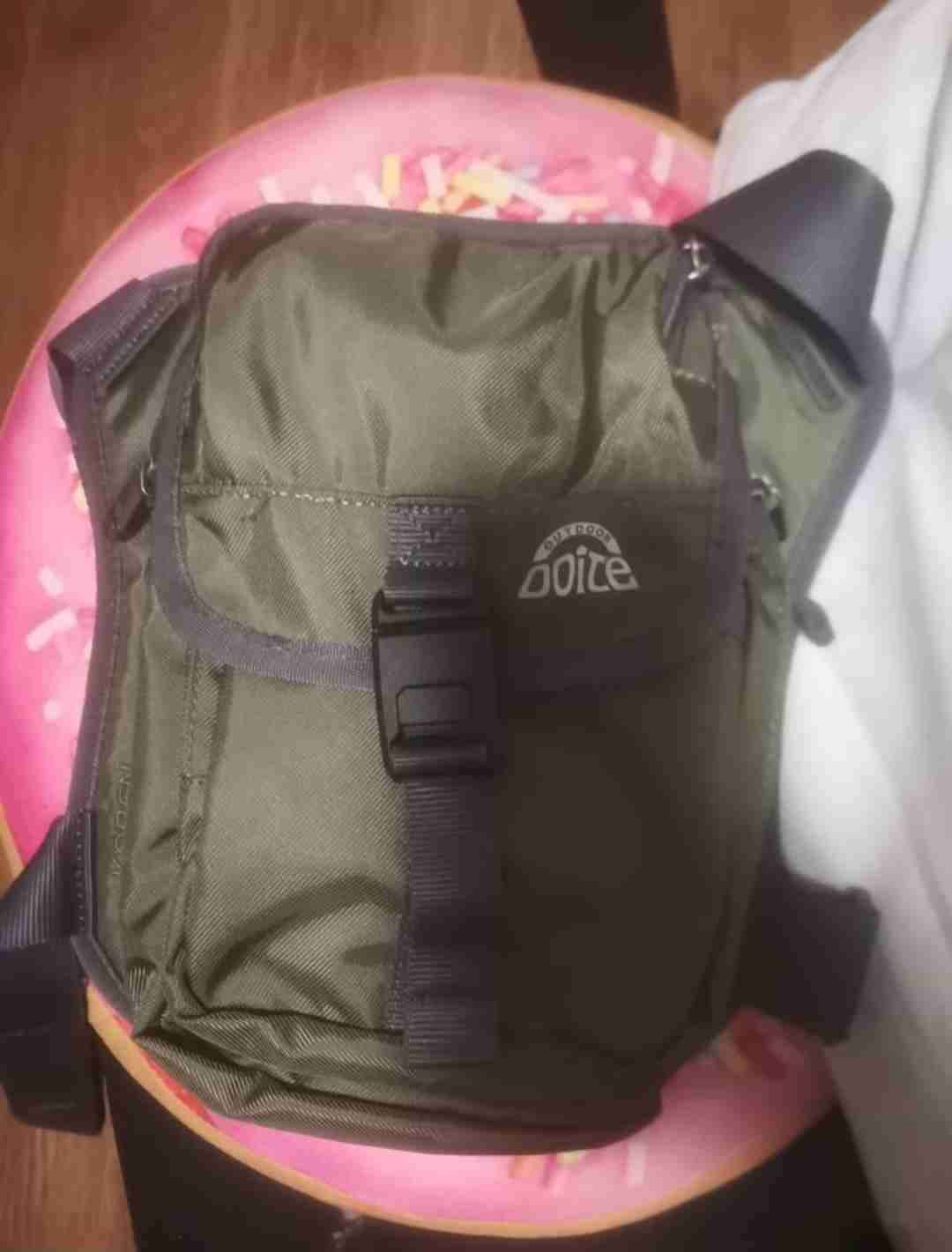 Muslera Doite modelo Koren oliva nueva - miniatura 1