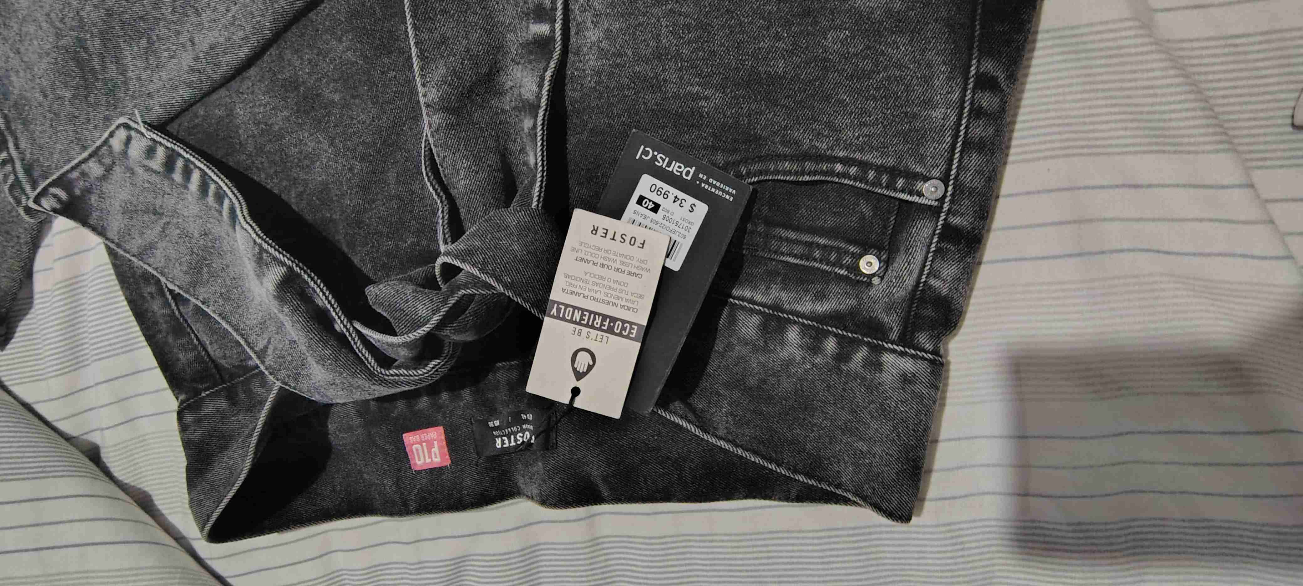 Jeans gris ajustados para mujer - miniatura 5