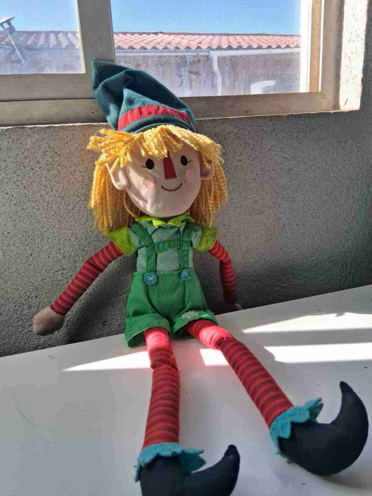 Muñeco duendes magicos - miniatura 1