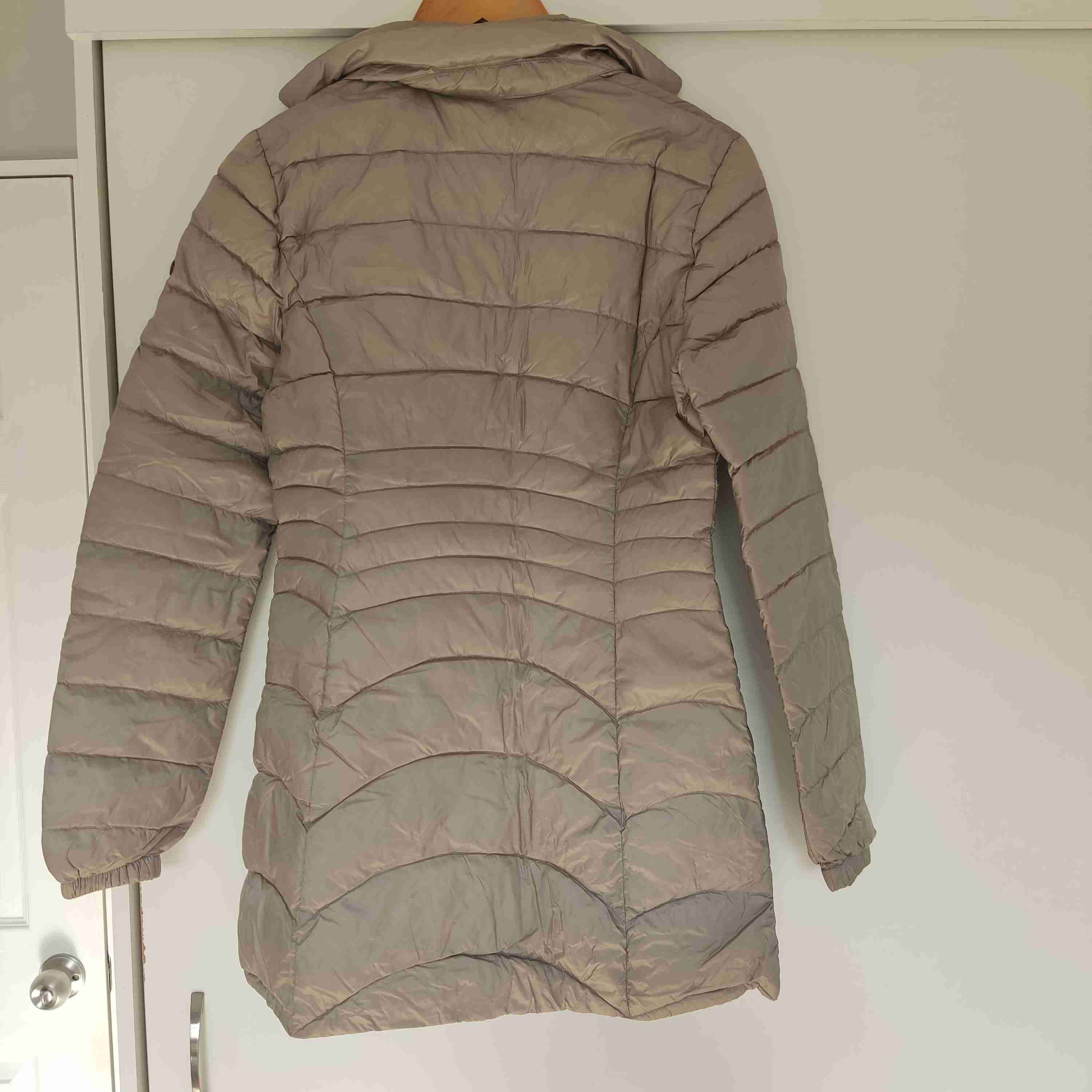 Chaqueta acolchada Lineatre beige - 3