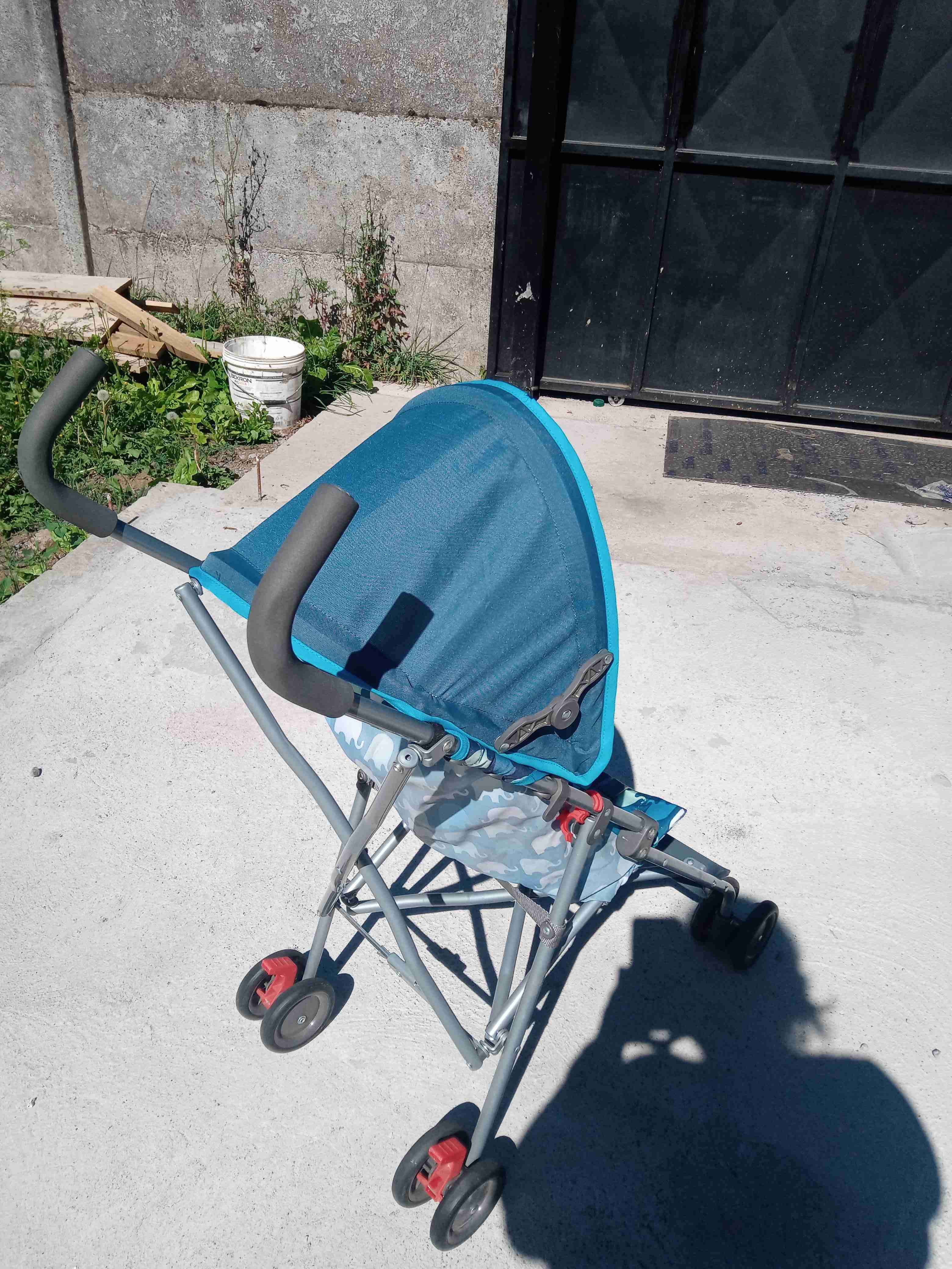 Coche de paseo con diseño de elefantes - miniatura 4