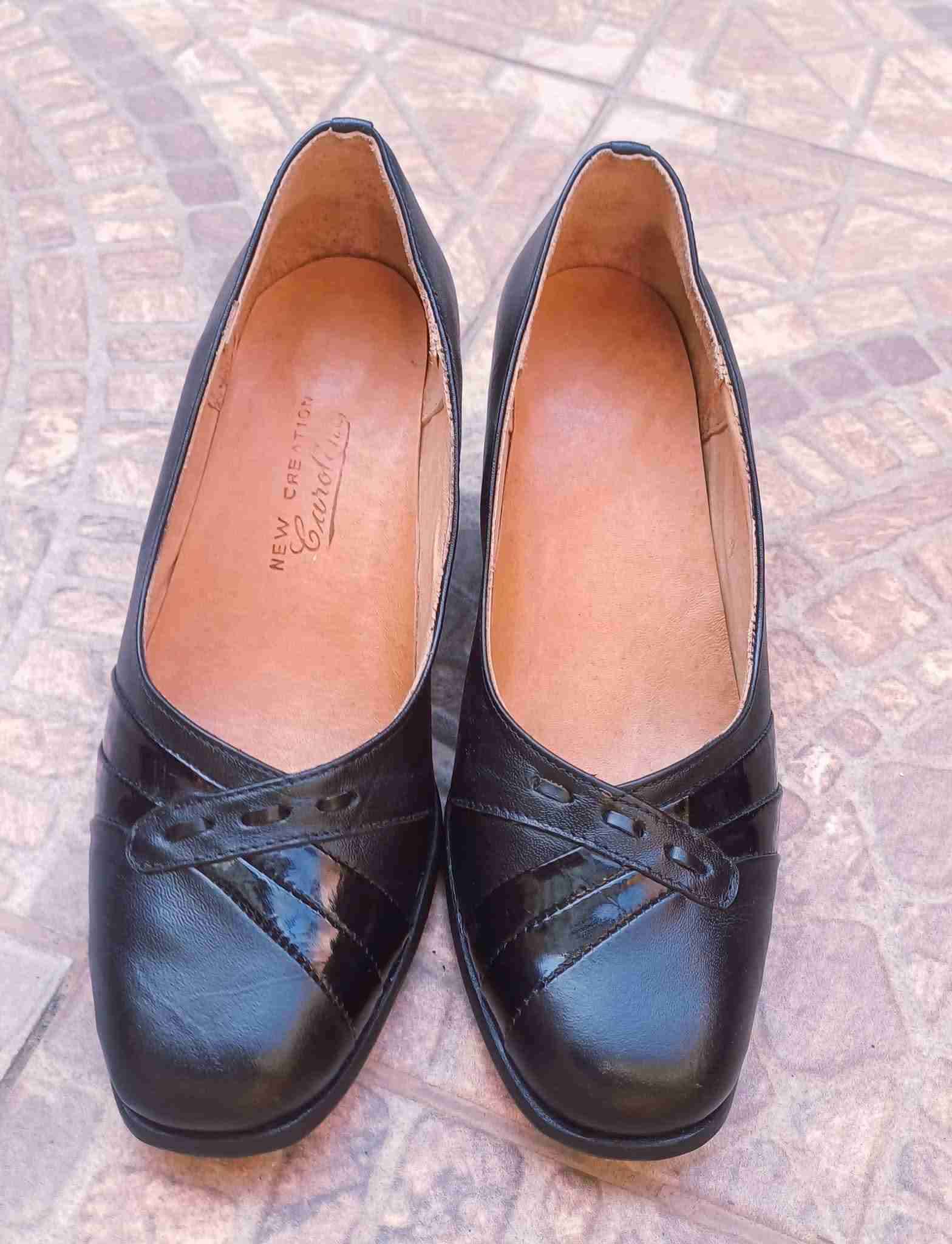 Zapatos negros clásicos de Cuero - 1