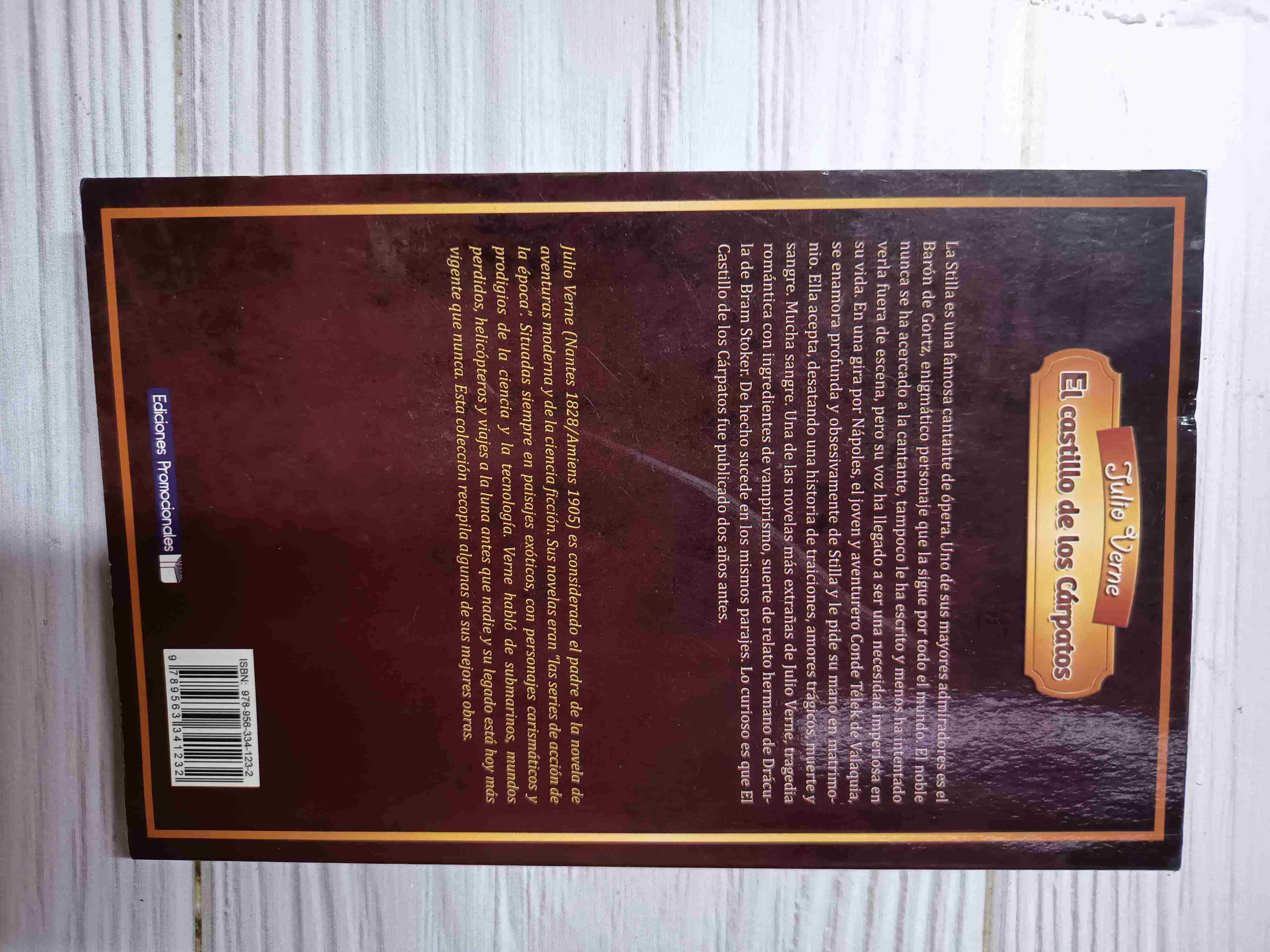 Libro 'El castillo de los Cárpatos' - miniatura 2