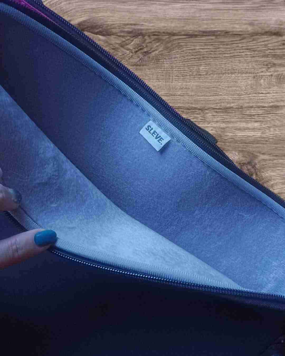 Funda Negra para laptop con correa - miniatura 5