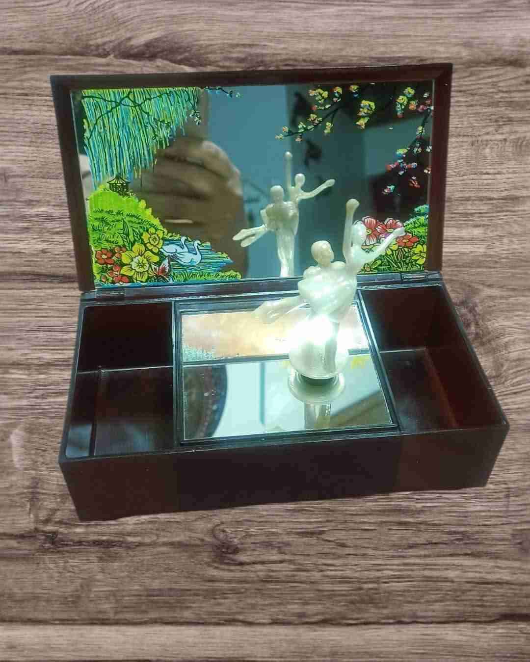 Cajita/Joyero Musical de colección - miniatura 2