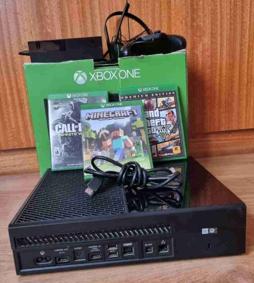 Consola Xbox One negra - miniatura 2