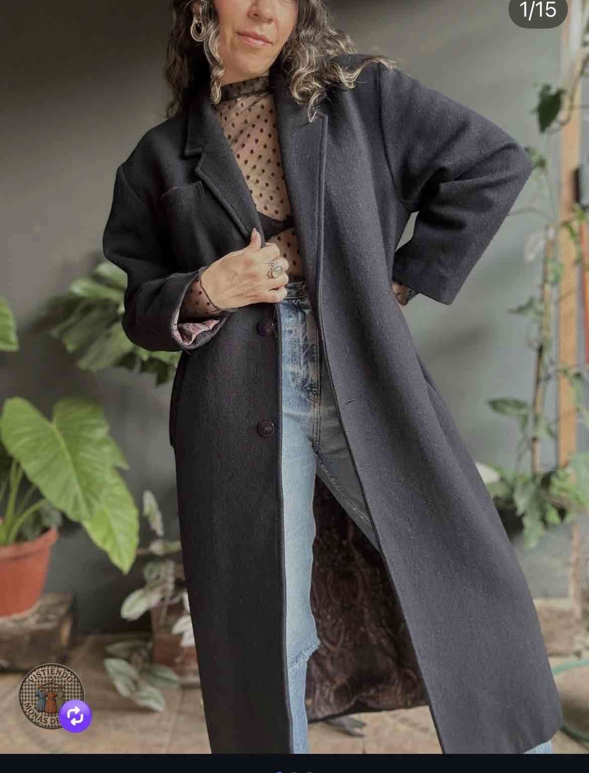 Abrigo negro de lana - miniatura 1