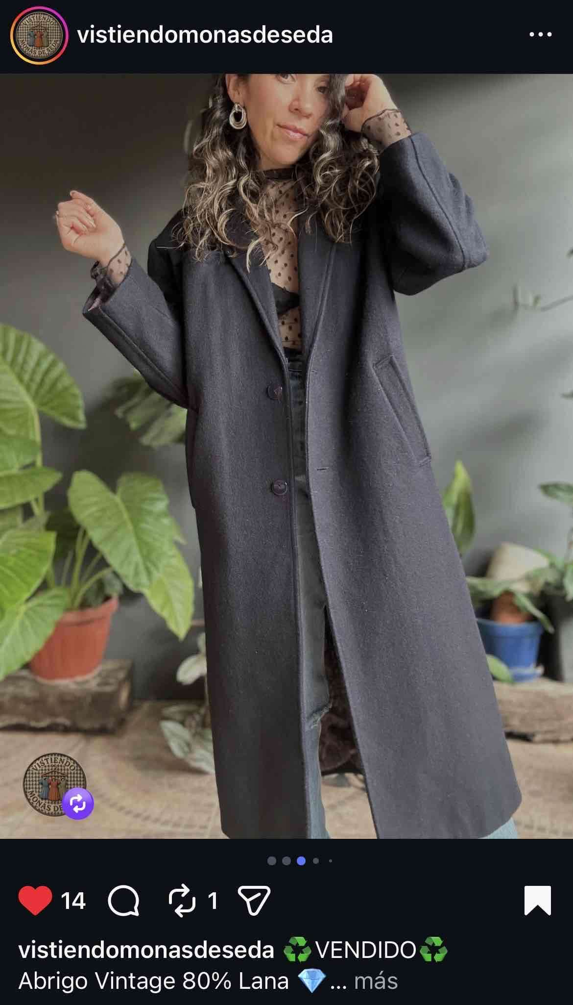 Abrigo negro de lana - miniatura 3