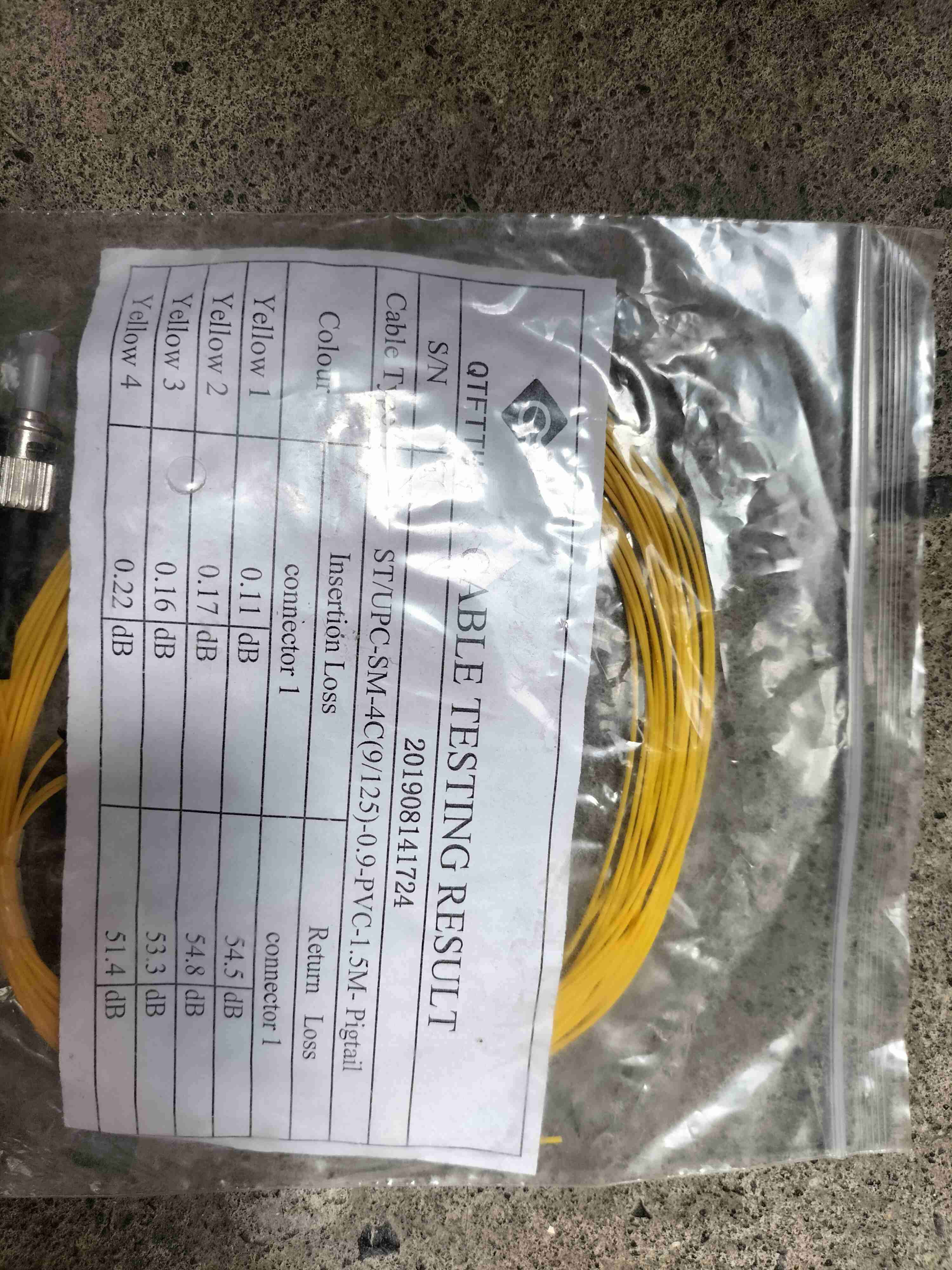 Cable de fibra óptica amarillo - miniatura 2