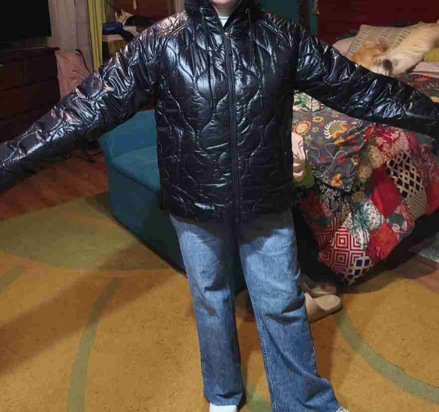 Chaqueta acolchada negra para mujer - 2